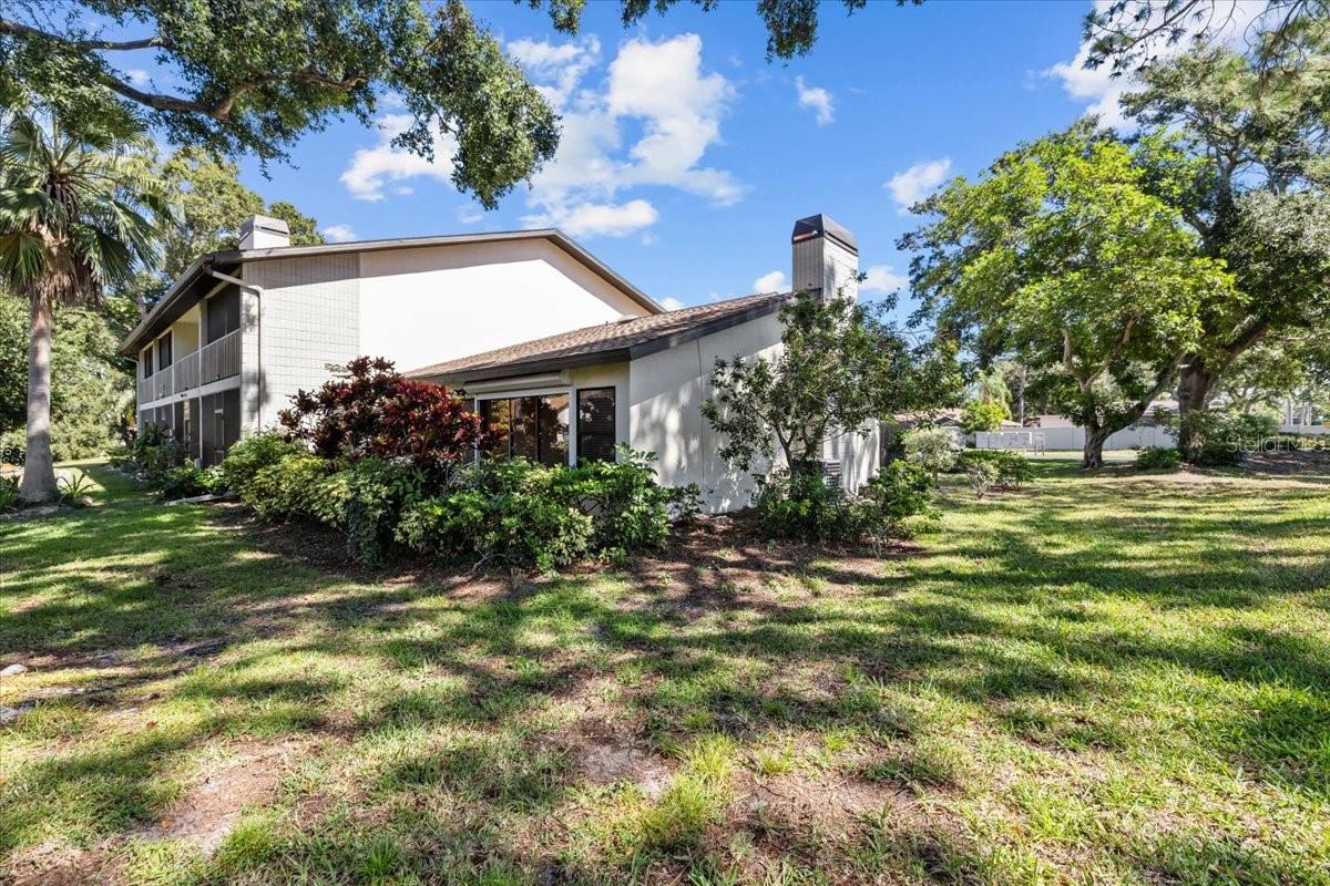 Image 16 of 42 For 1994 Whitney Way