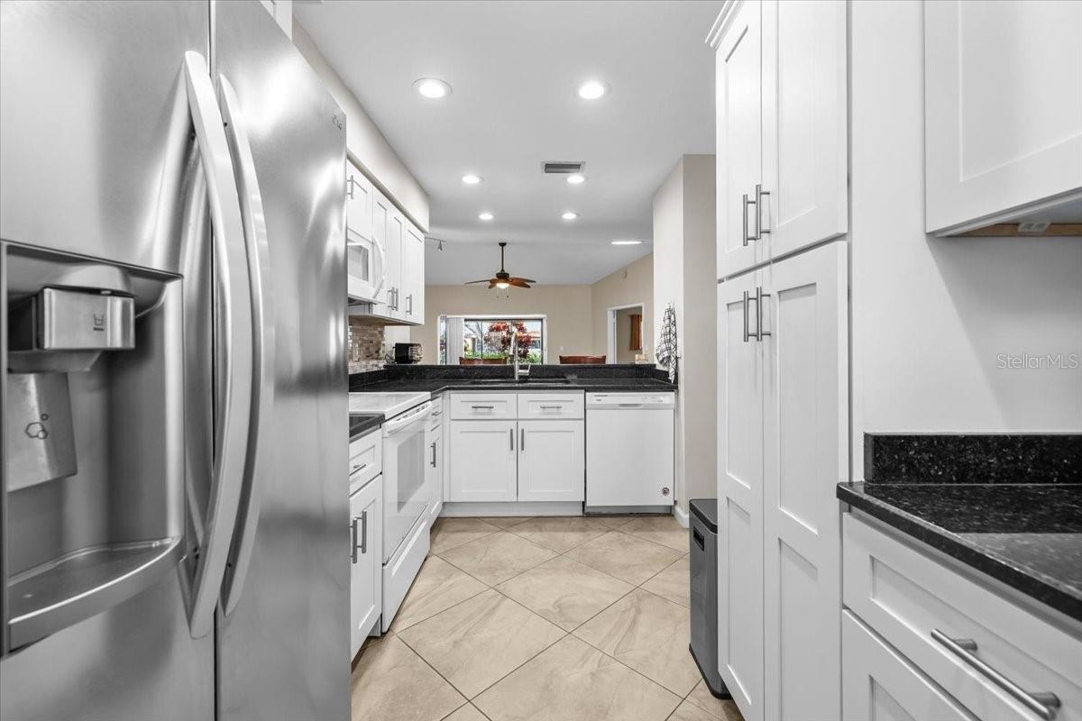 Image 20 of 42 For 1994 Whitney Way