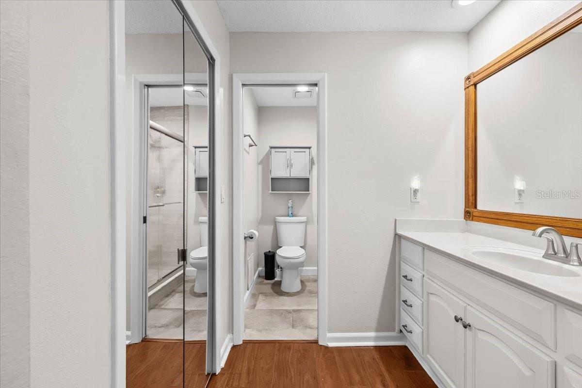 Image 24 of 42 For 1994 Whitney Way