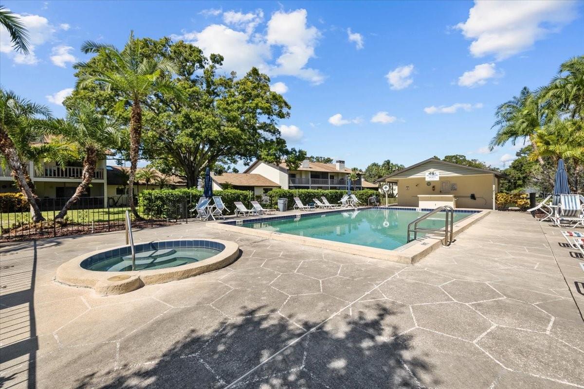 Image 35 of 42 For 1994 Whitney Way