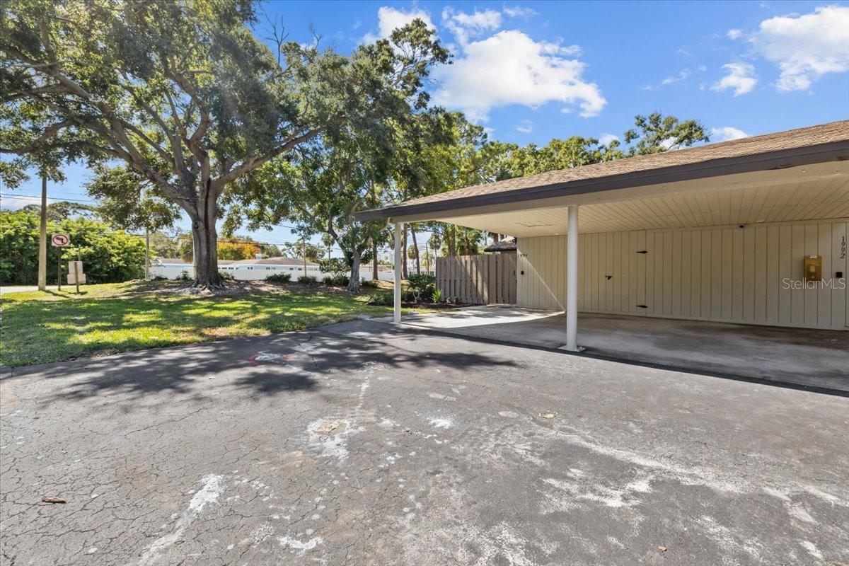 Image 4 of 42 For 1994 Whitney Way