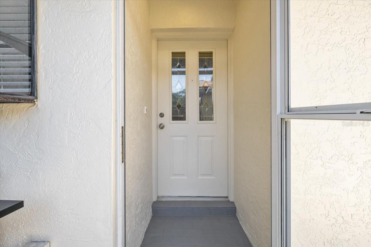 Image 7 of 42 For 1994 Whitney Way