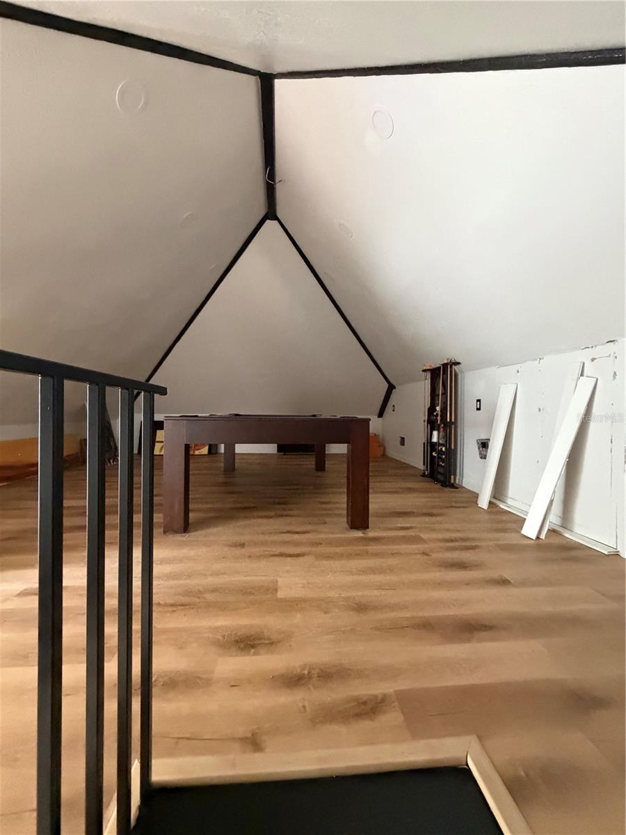 Image 19 of 26 For 103 Frances Avenue