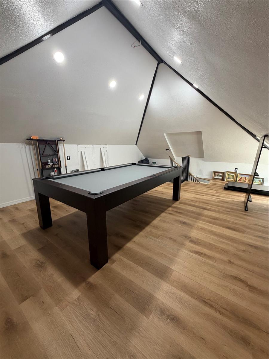 Image 20 of 26 For 103 Frances Avenue