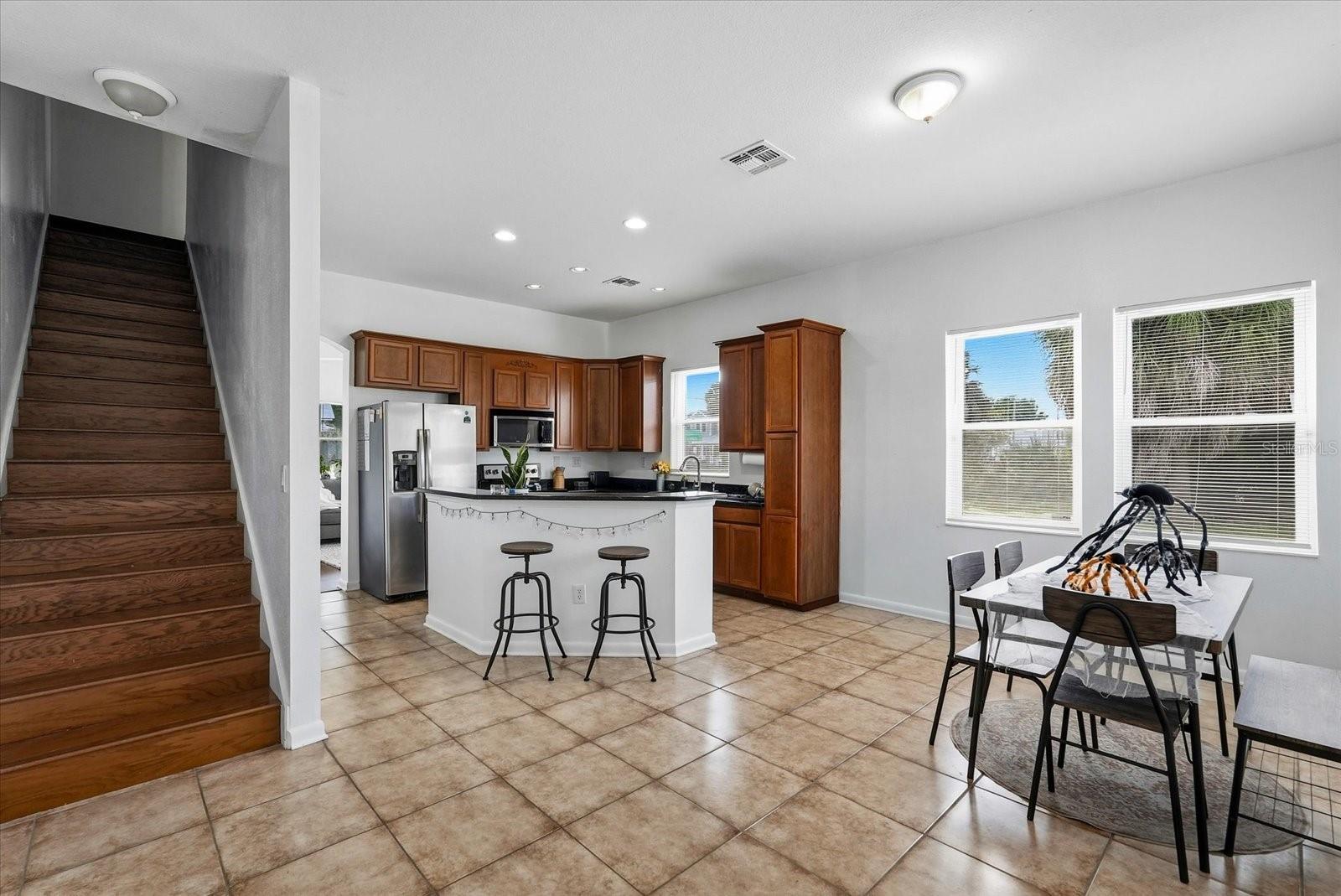 Image 13 of 30 For 1808 Columbus Drive 1