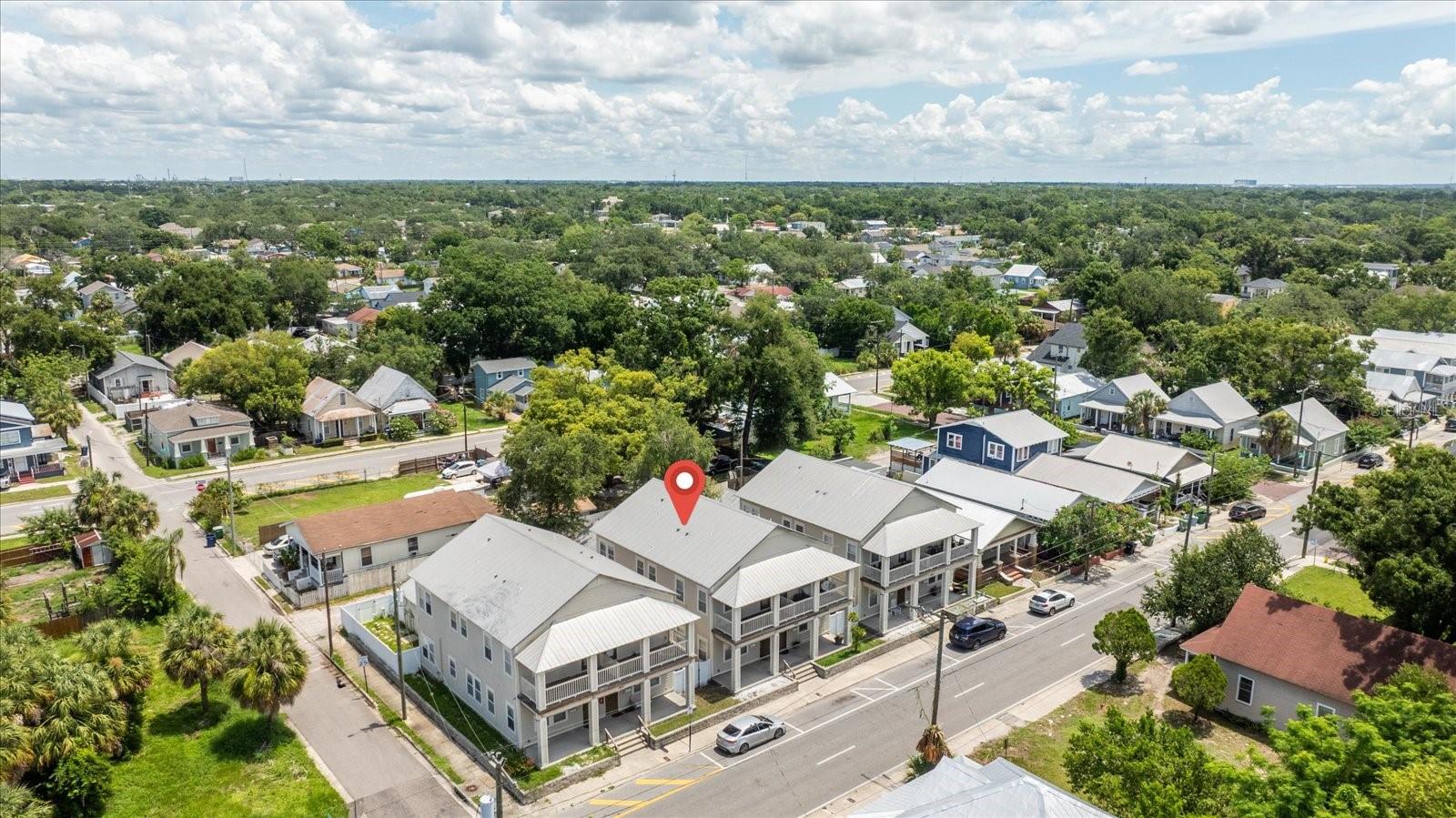 Image 37 of 52 For 1808 Columbus Drive 3