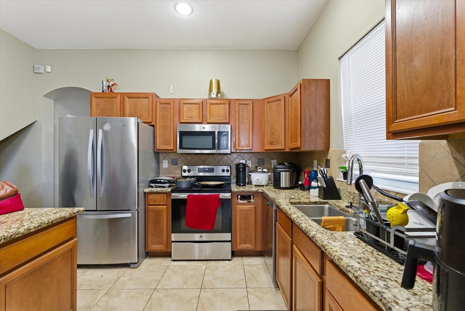 Image 16 of 24 For 1808 Columbus Drive 5