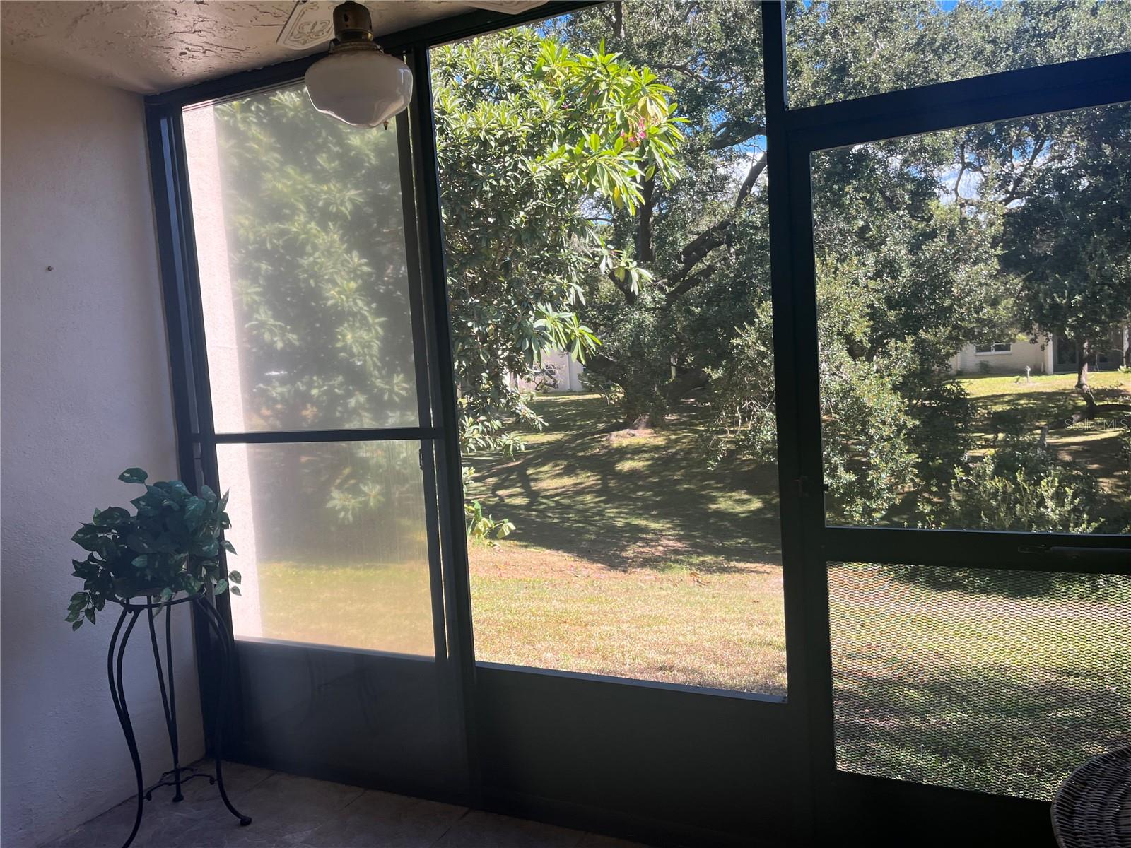 Image 12 of 52 For 840 Virginia Street 108