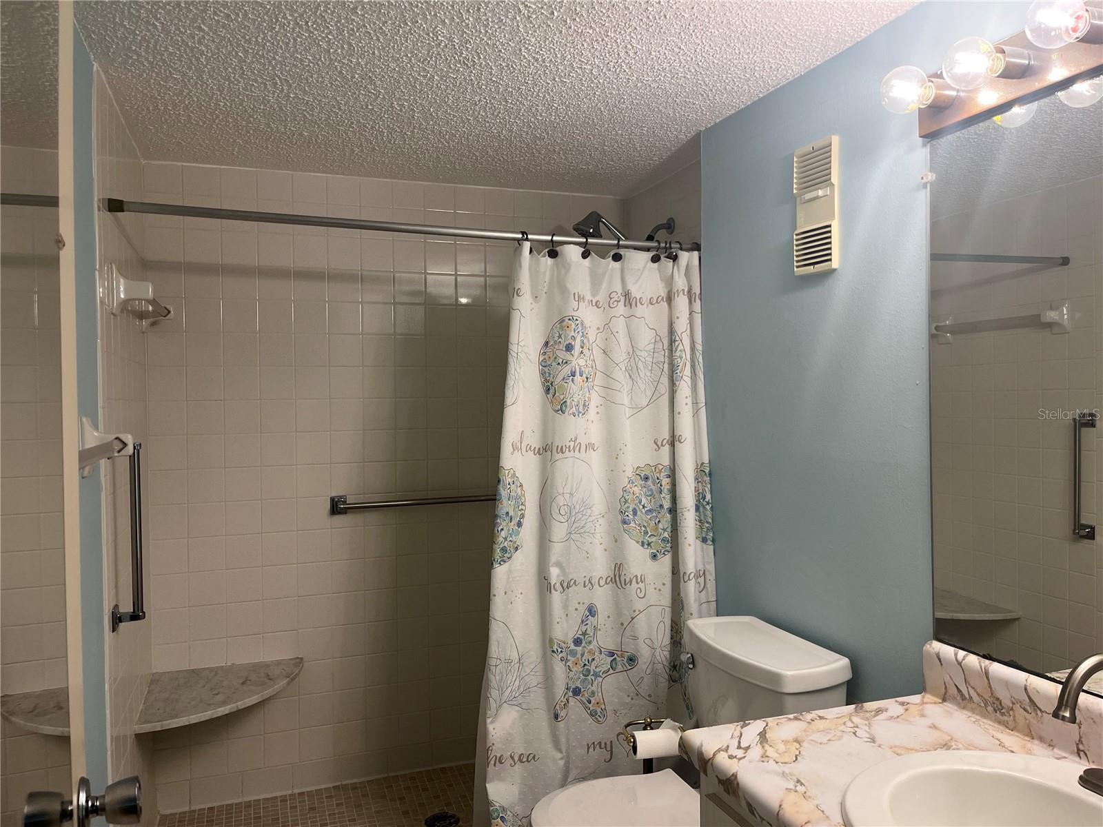 Image 22 of 52 For 840 Virginia Street 108