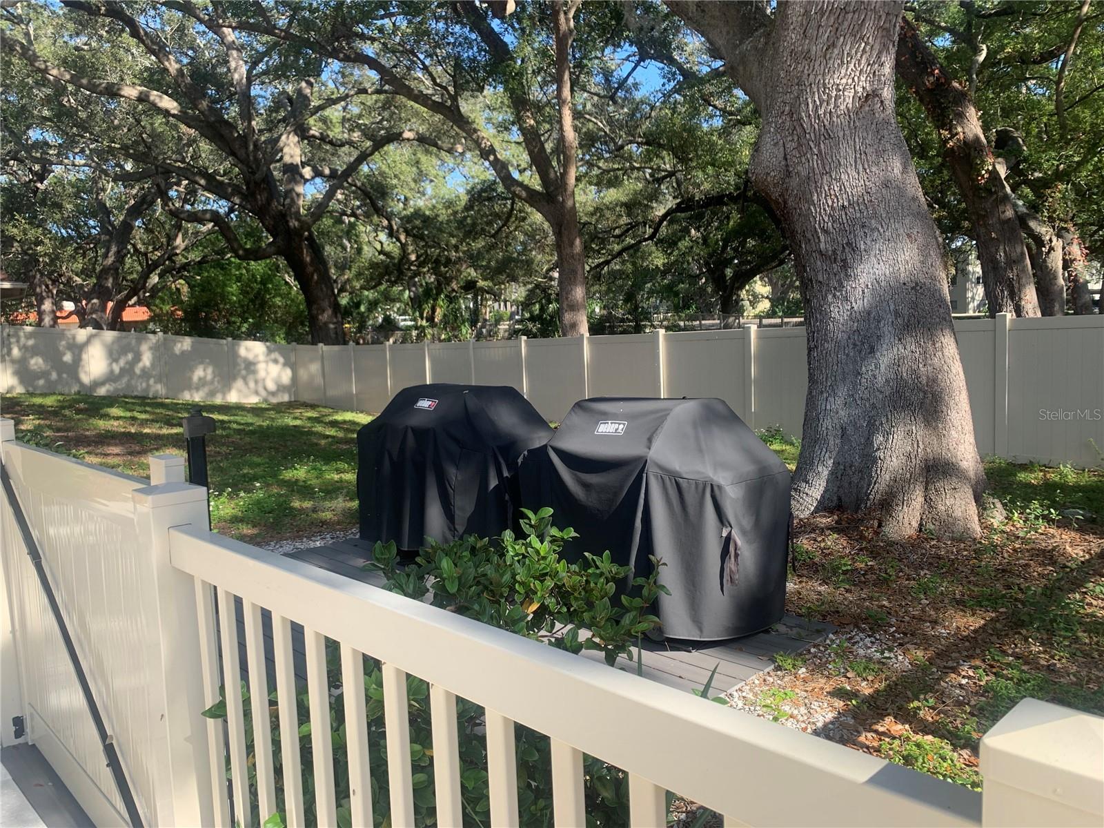 Image 40 of 52 For 840 Virginia Street 108