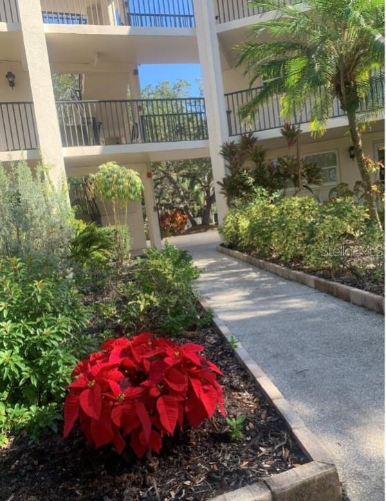 Image 45 of 52 For 840 Virginia Street 108