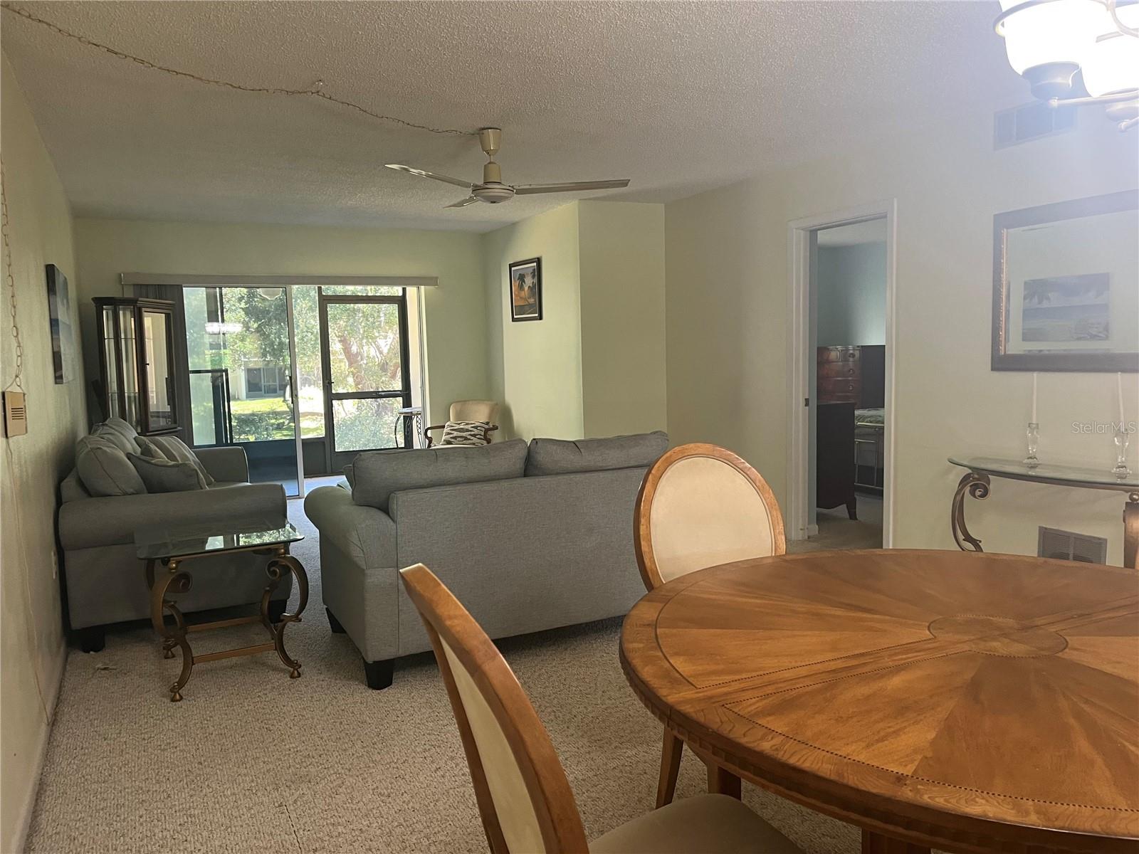 Image 9 of 52 For 840 Virginia Street 108