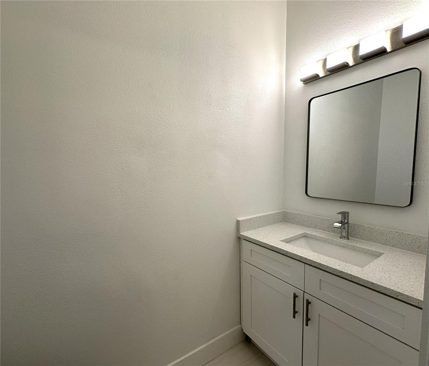 Image 17 of 27 For 12772 Country Brook Lane