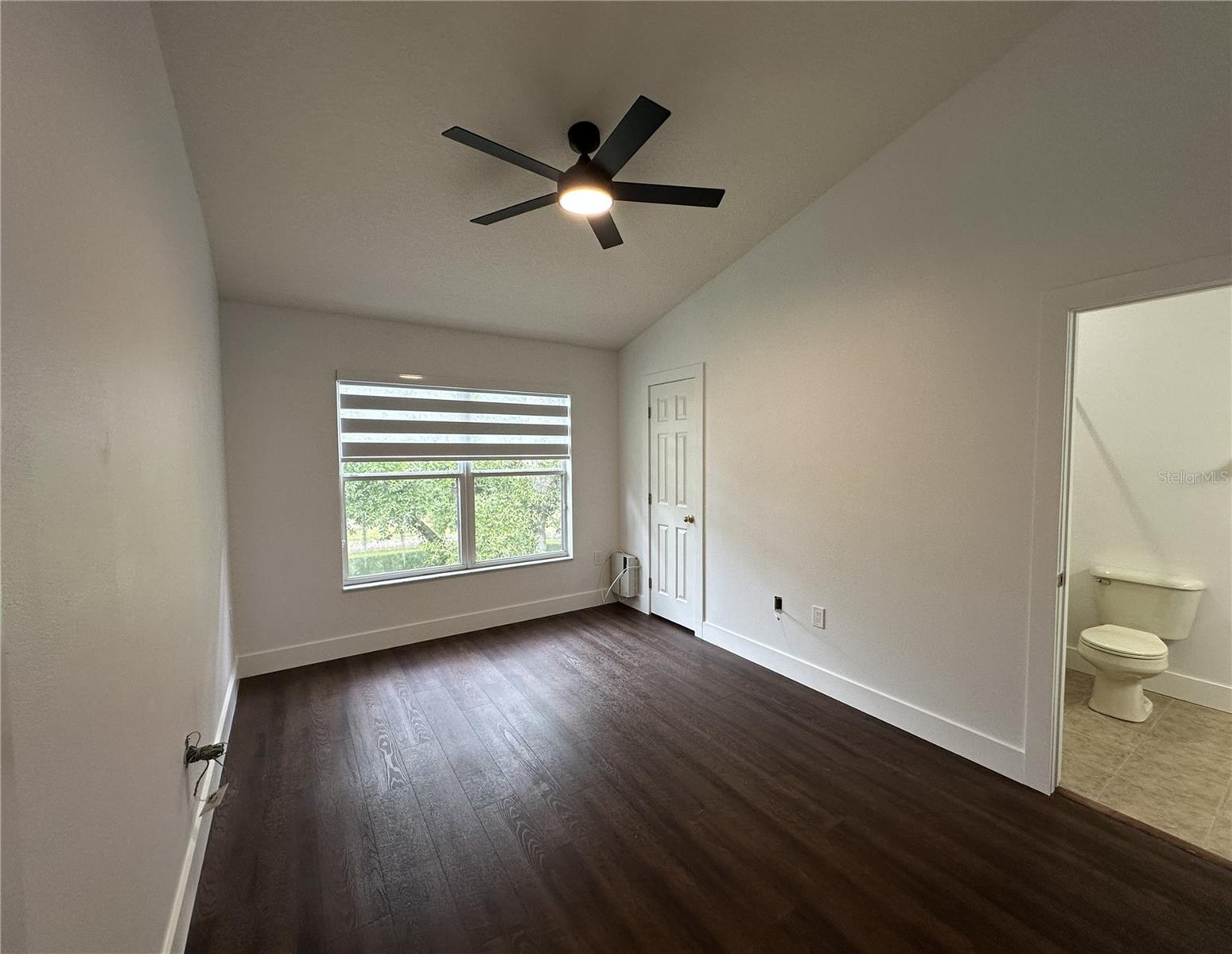 Image 21 of 27 For 12772 Country Brook Lane