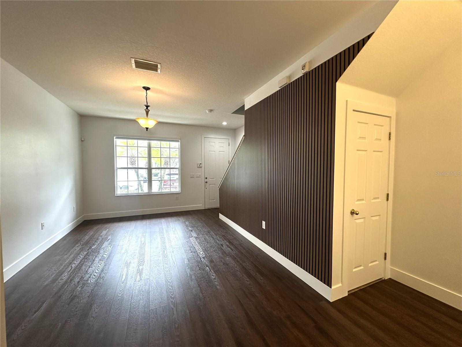 Image 7 of 27 For 12772 Country Brook Lane