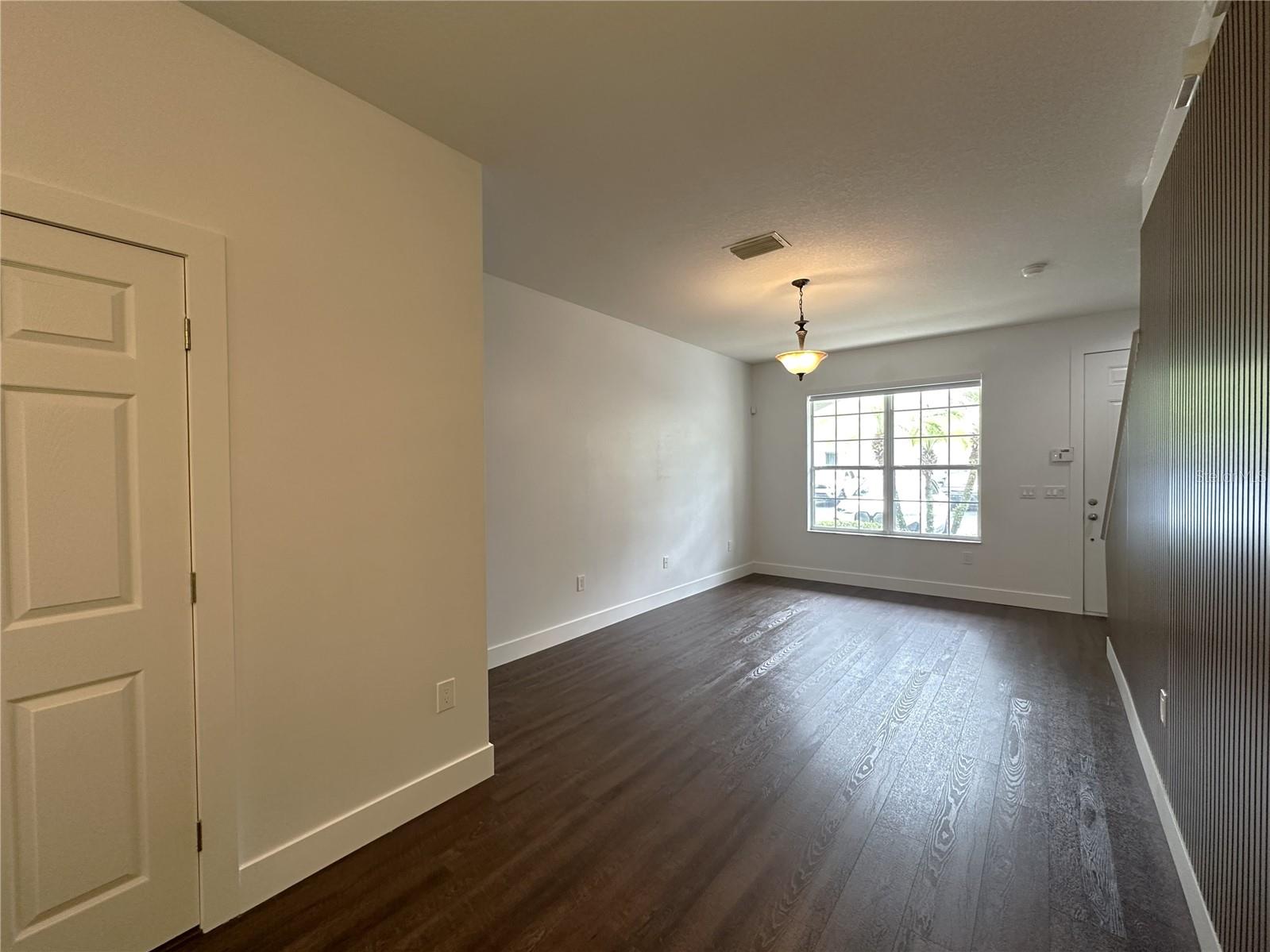 Image 9 of 27 For 12772 Country Brook Lane