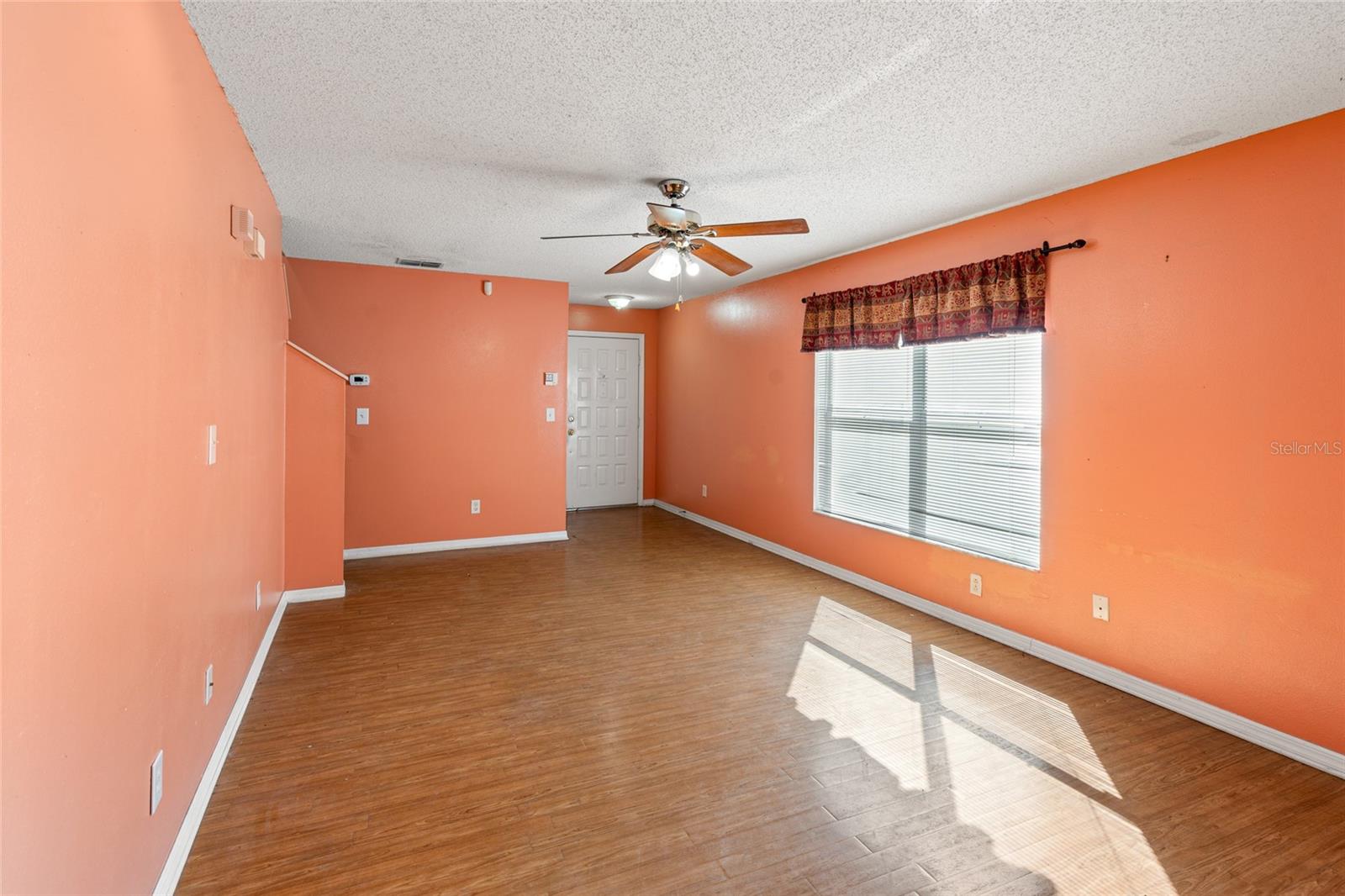 Image 10 of 36 For 6131 Sand Key Lane