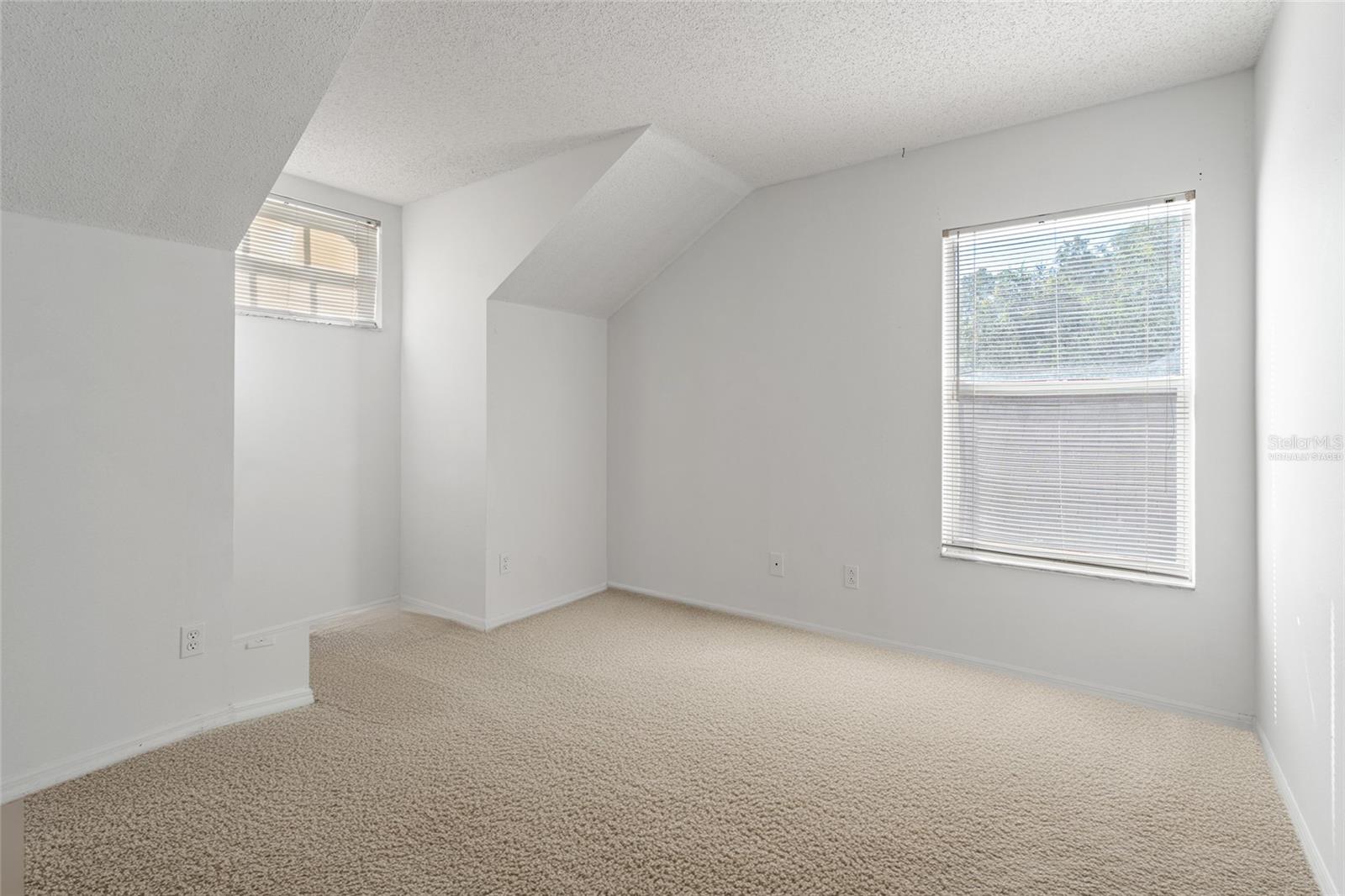 Image 22 of 36 For 6131 Sand Key Lane