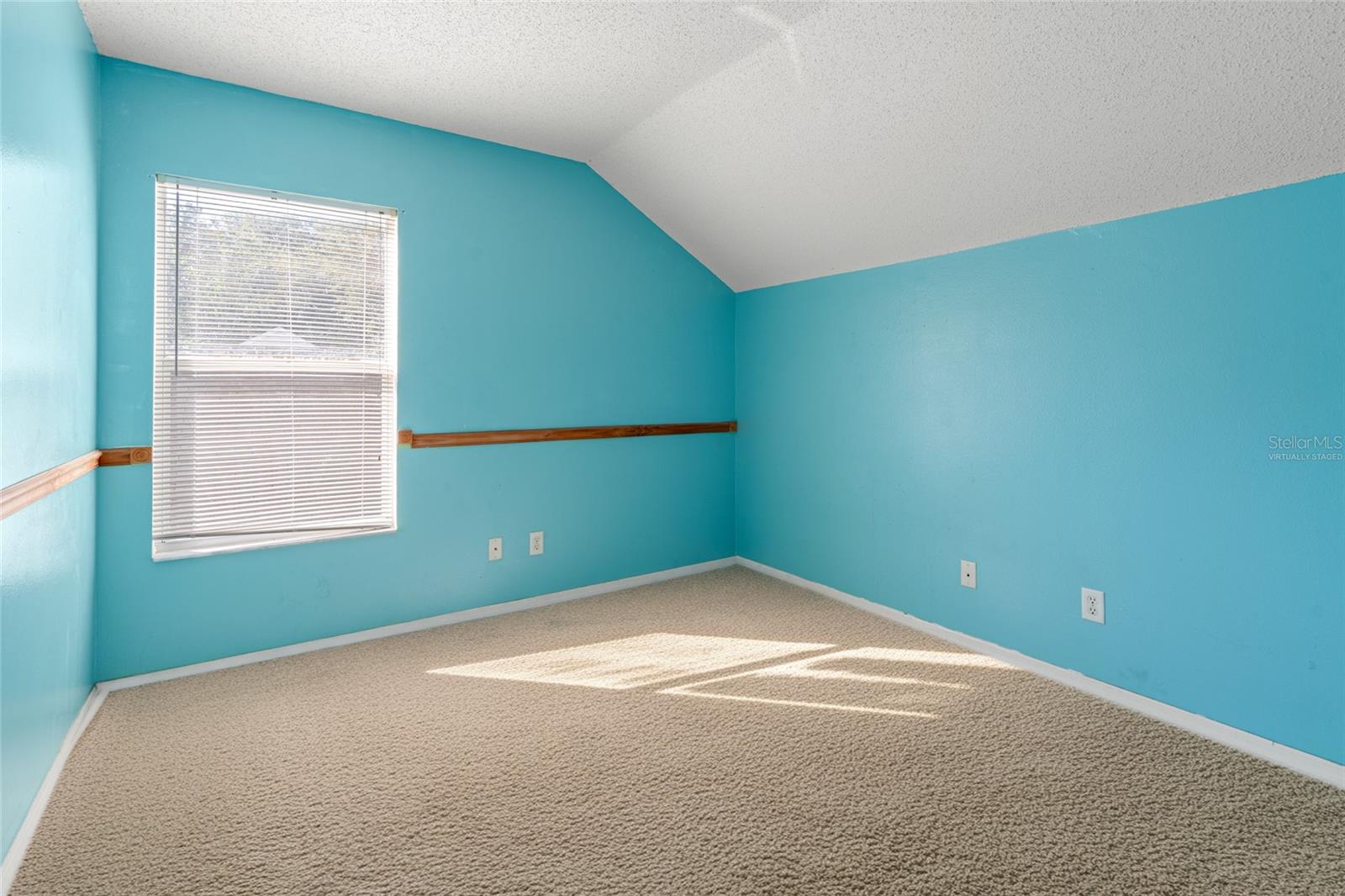 Image 24 of 36 For 6131 Sand Key Lane