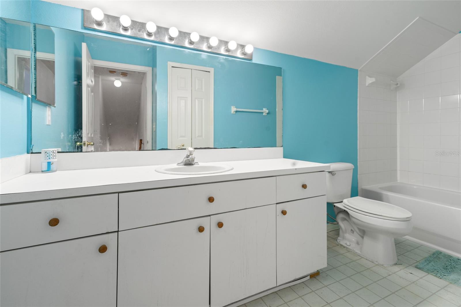 Image 25 of 36 For 6131 Sand Key Lane