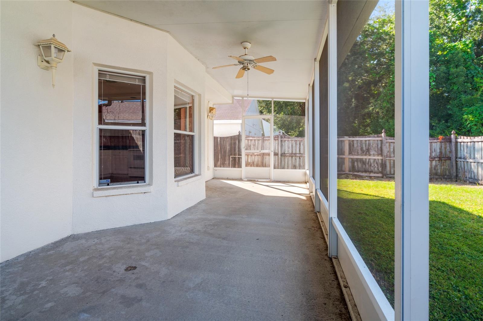 Image 29 of 36 For 6131 Sand Key Lane