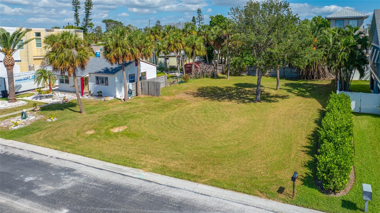 Image 7 of 15 For 3961 Oleander Way