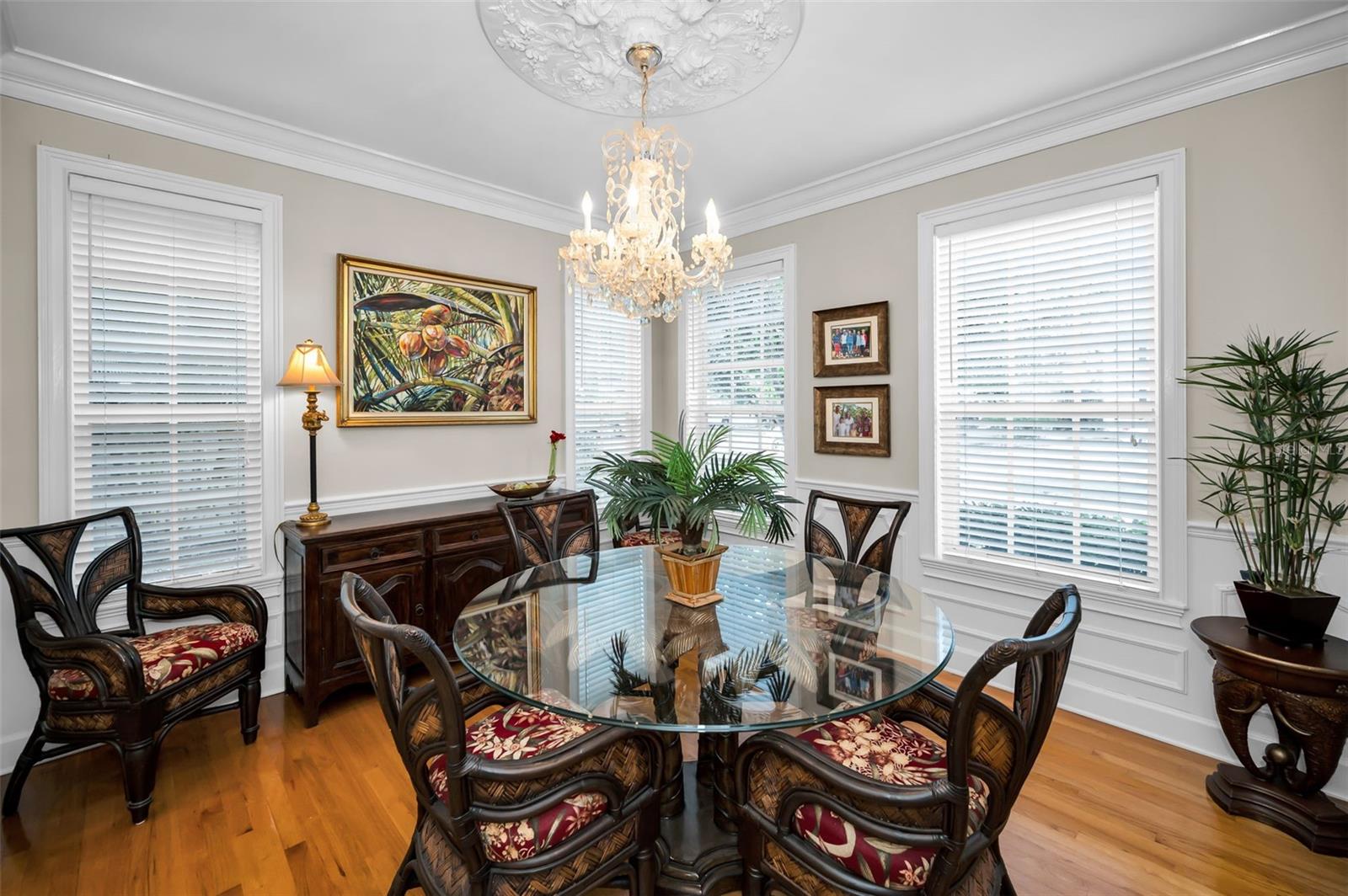 Image 15 of 84 For 4014 De Leon Street