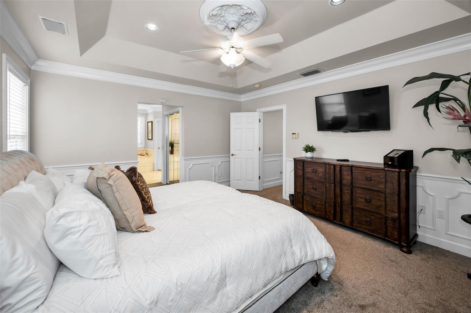 Image 30 of 84 For 4014 De Leon Street