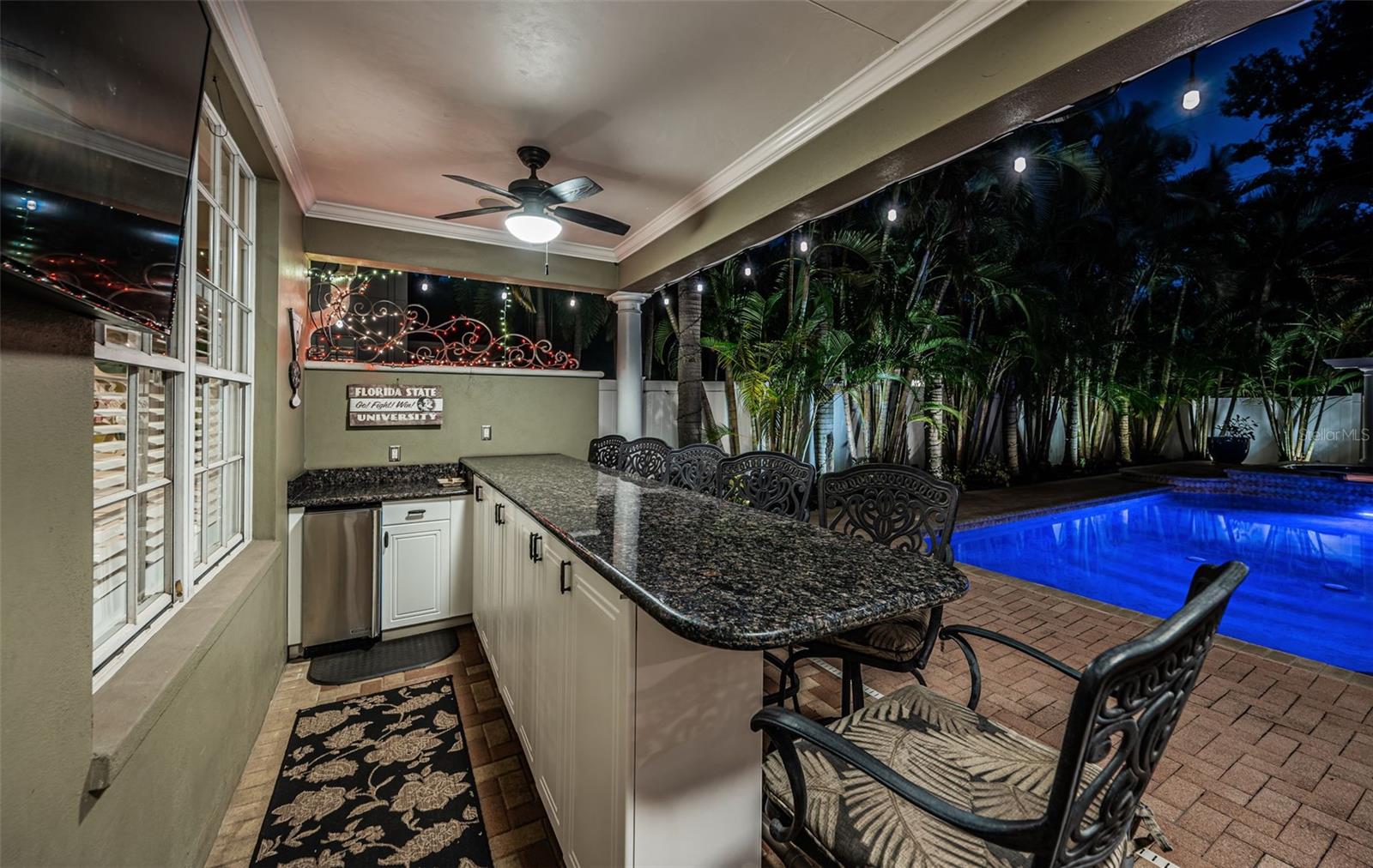 Image 59 of 84 For 4014 De Leon Street