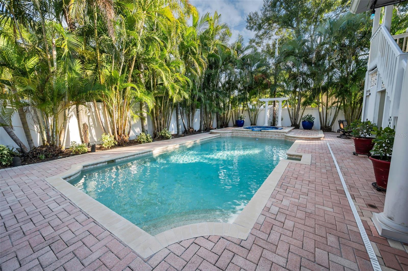 Image 67 of 84 For 4014 De Leon Street