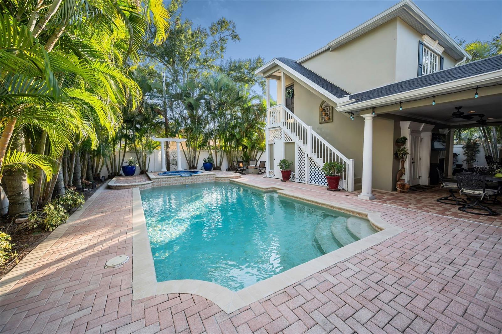 Image 71 of 84 For 4014 De Leon Street