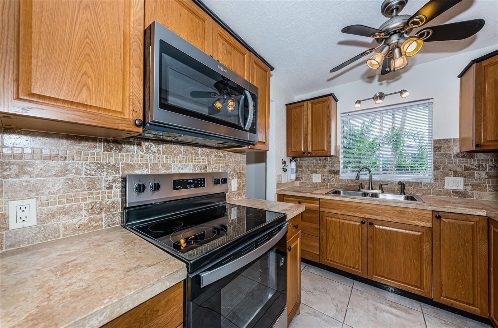 Image 20 of 57 For 8950 Park Boulevard 206