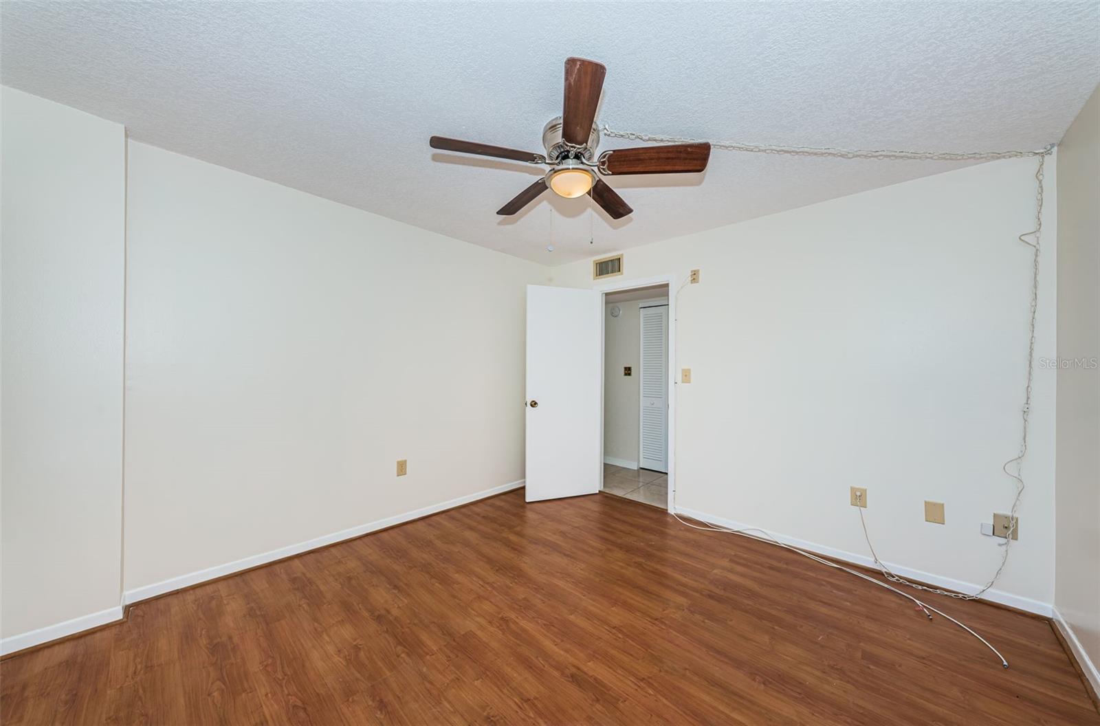 Image 34 of 57 For 8950 Park Boulevard 206