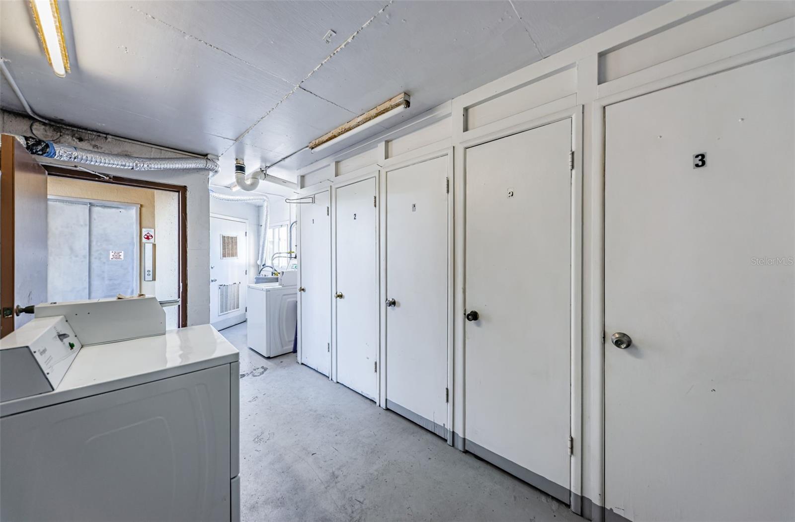 Image 39 of 57 For 8950 Park Boulevard 206