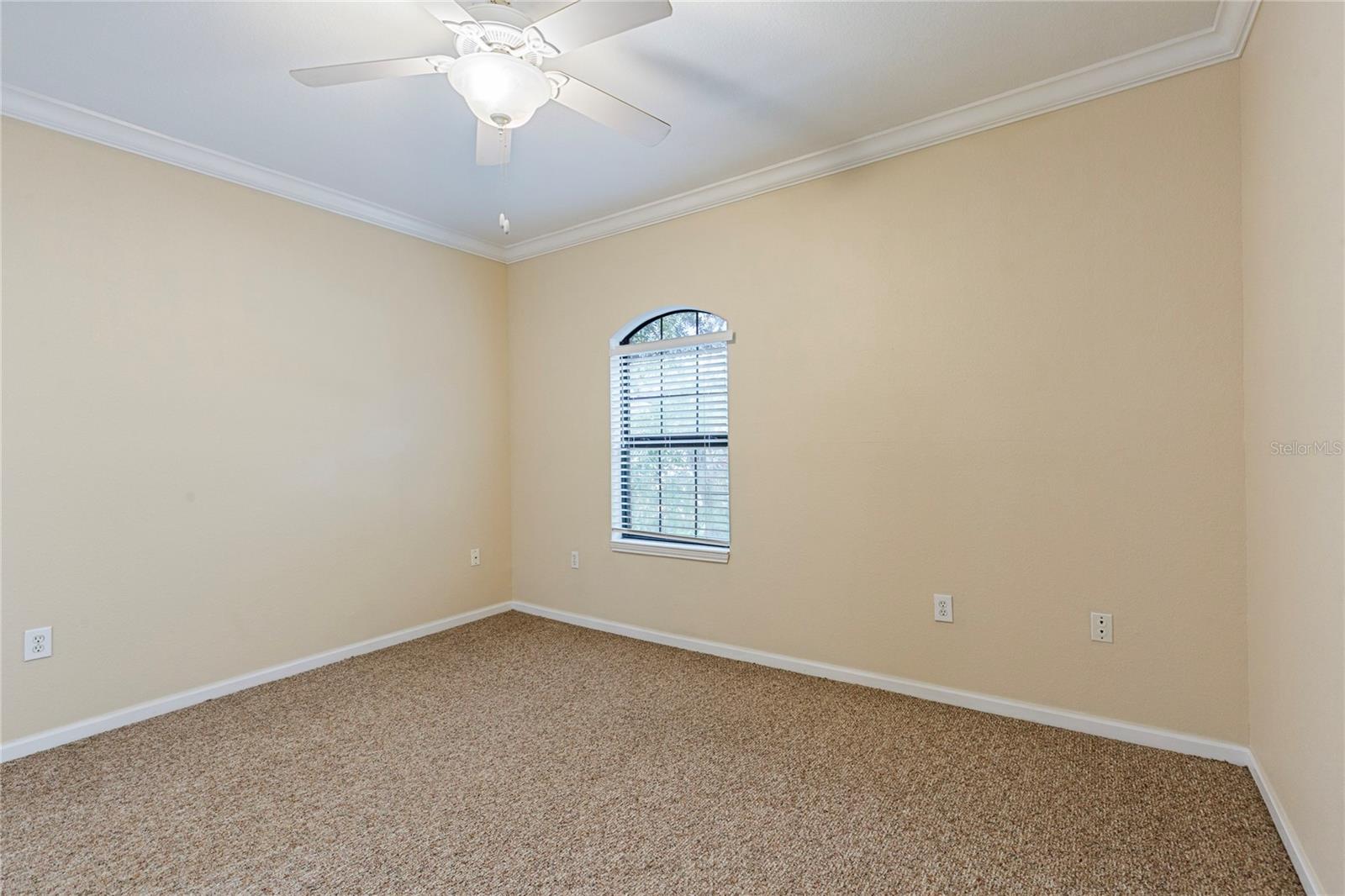 Image 9 of 27 For 2250 Portofino Place  237