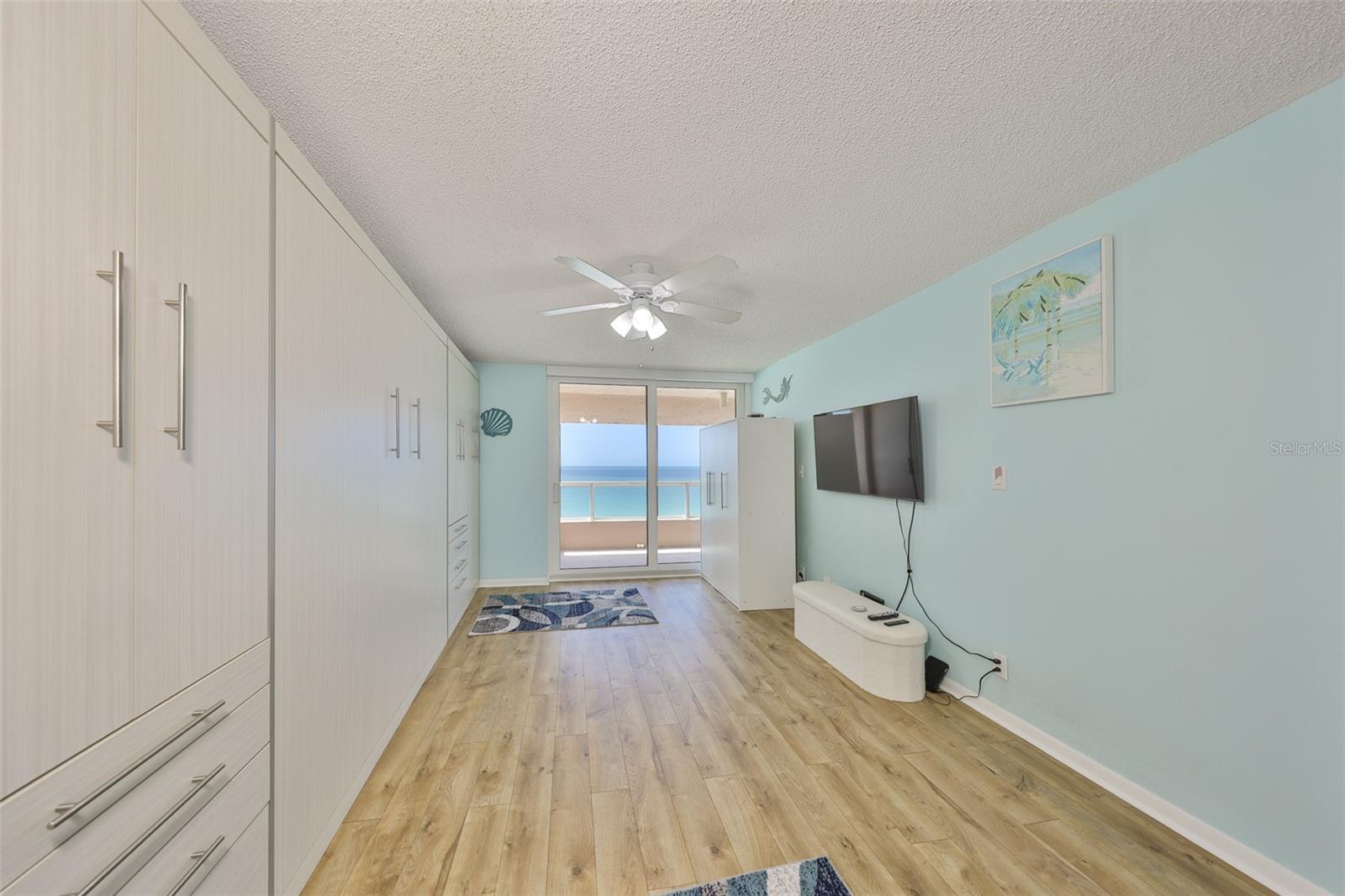 Image 17 of 30 For 1340 Gulf Boulevard 11c