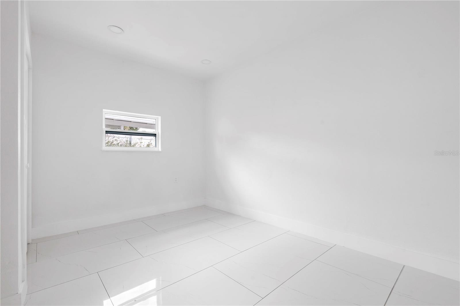 Image 14 of 55 For 3381 Minnow Creek Drive