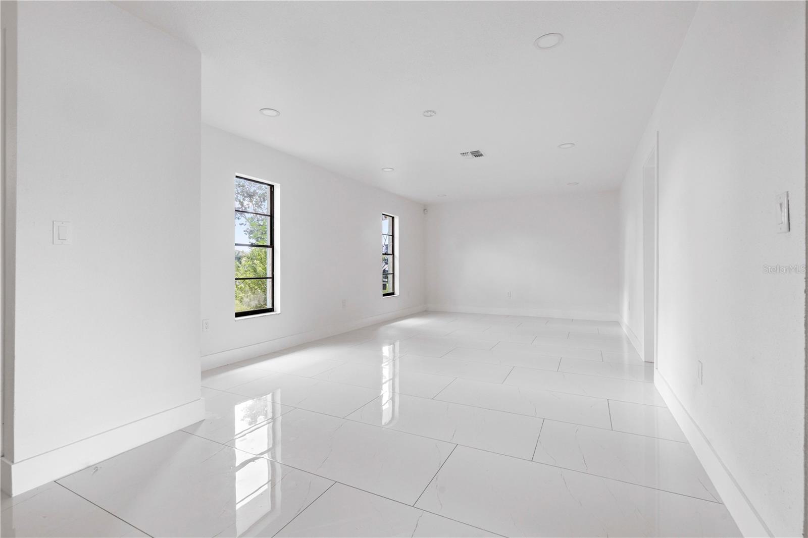 Image 9 of 55 For 3381 Minnow Creek Drive