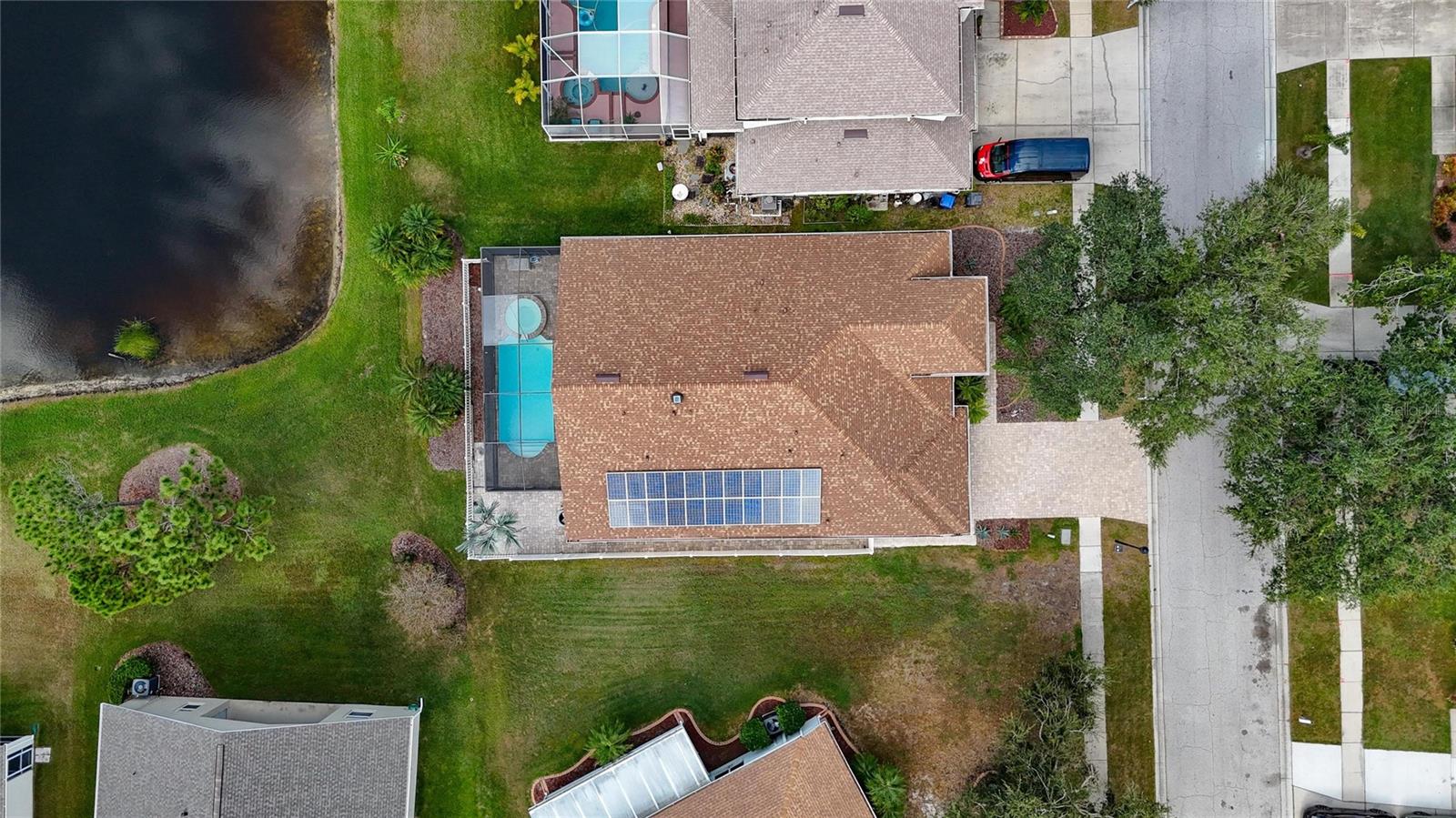 Listing photo id 52 for 10734 Banfield Drive
