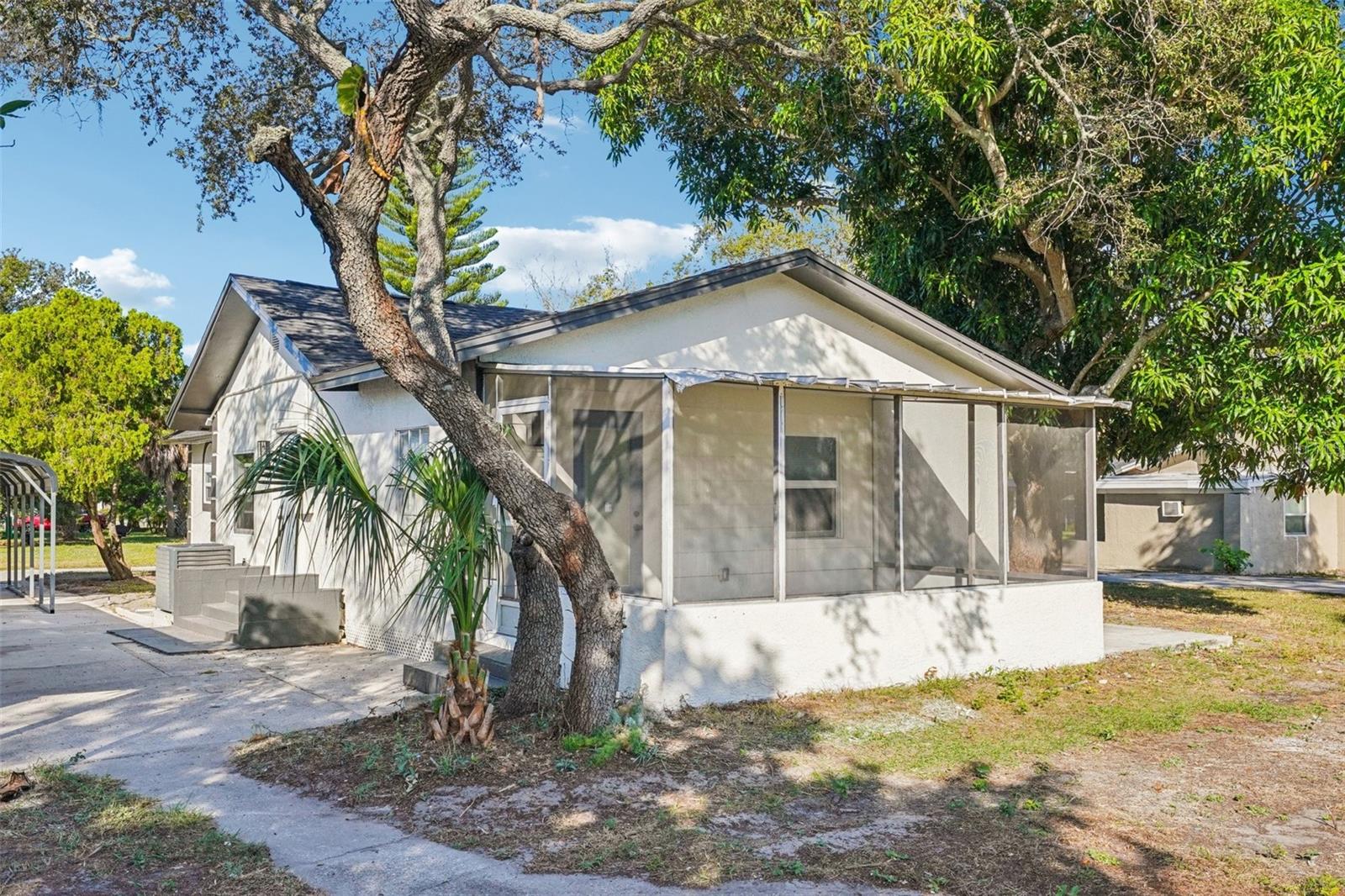 Image 35 of 40 For 12832 Campbell Lane