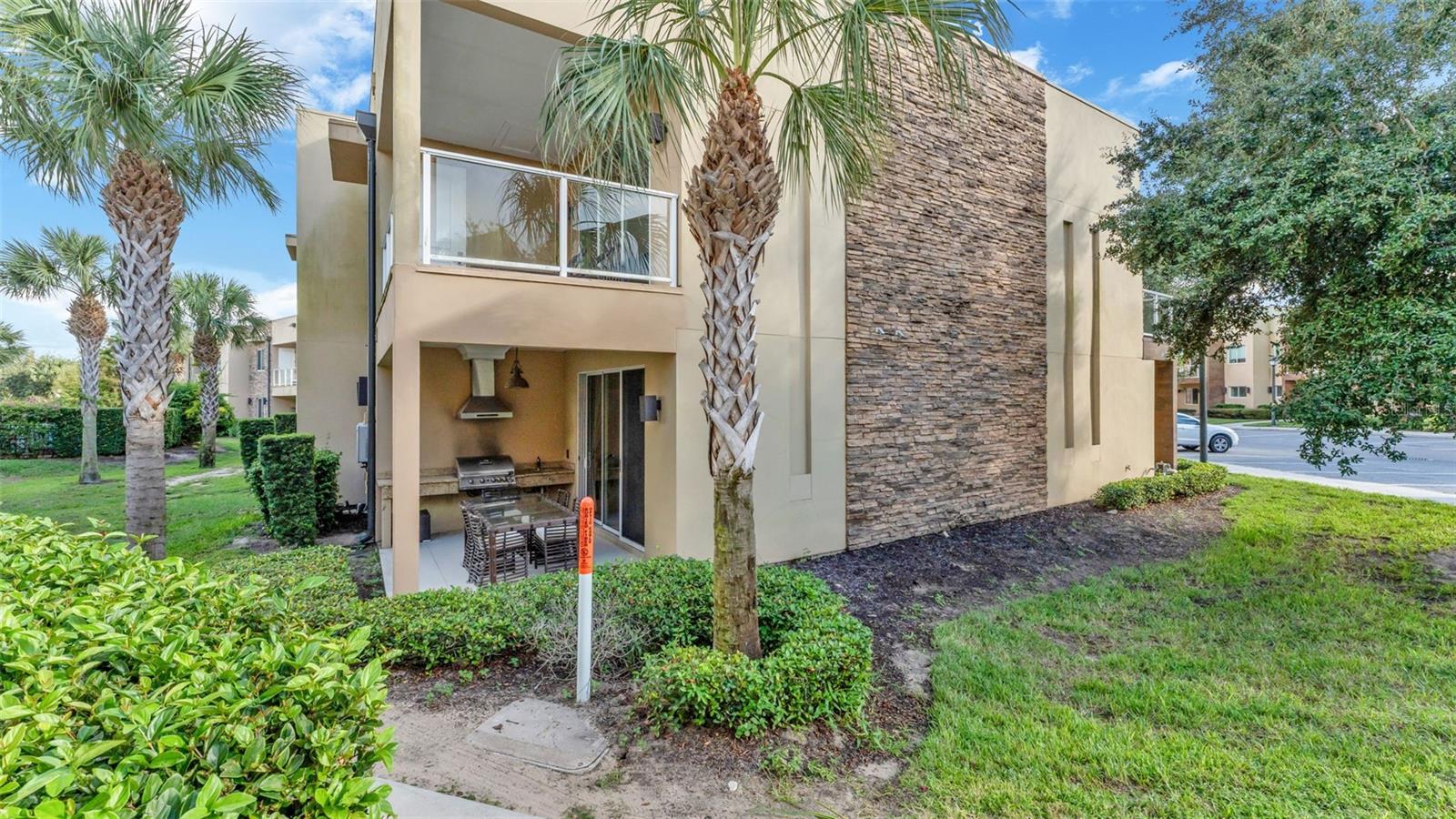 Image 2 of 64 For 3114 Brasilia Avenue