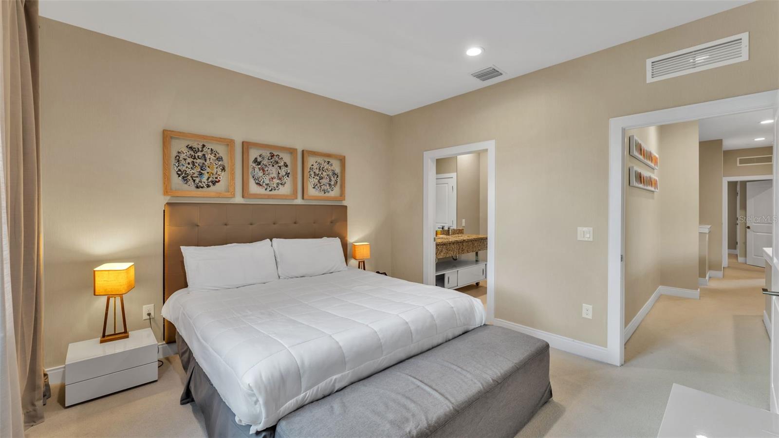 Image 23 of 64 For 3114 Brasilia Avenue