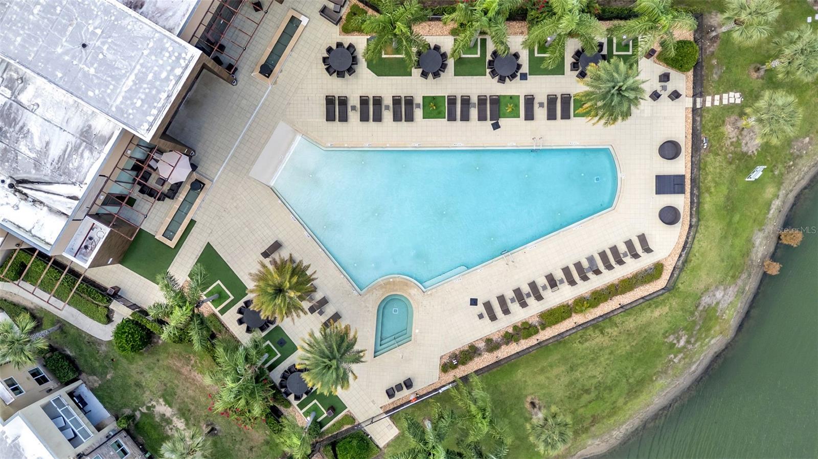 Image 59 of 64 For 3114 Brasilia Avenue