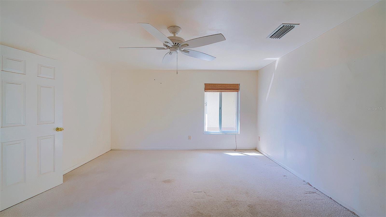 Image 21 of 49 For 610 151st Terrace