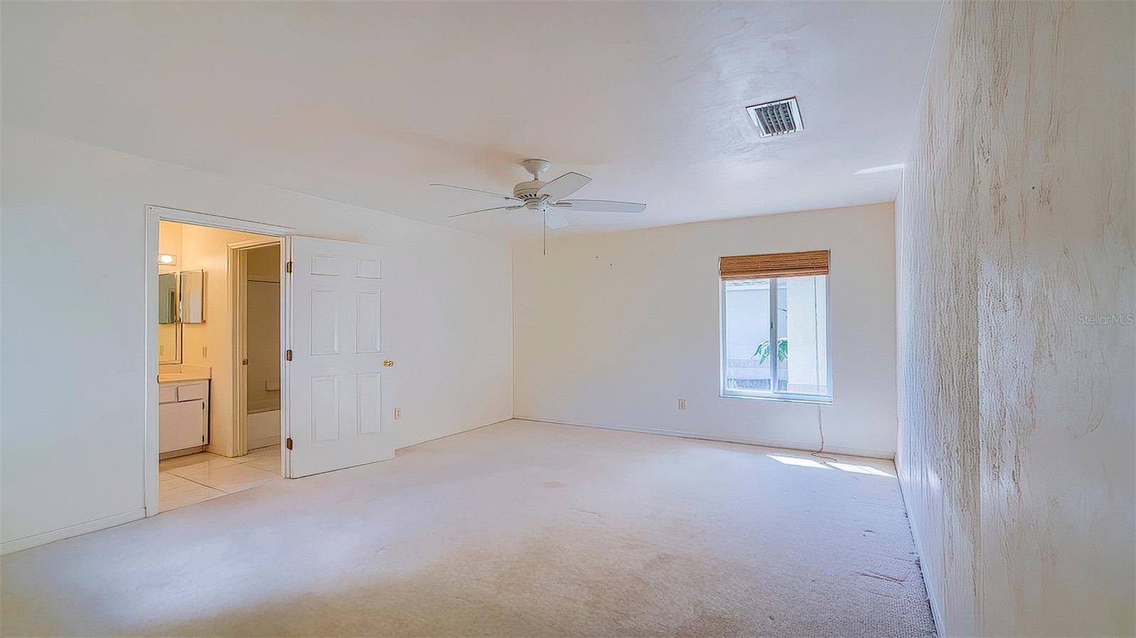 Image 22 of 49 For 610 151st Terrace