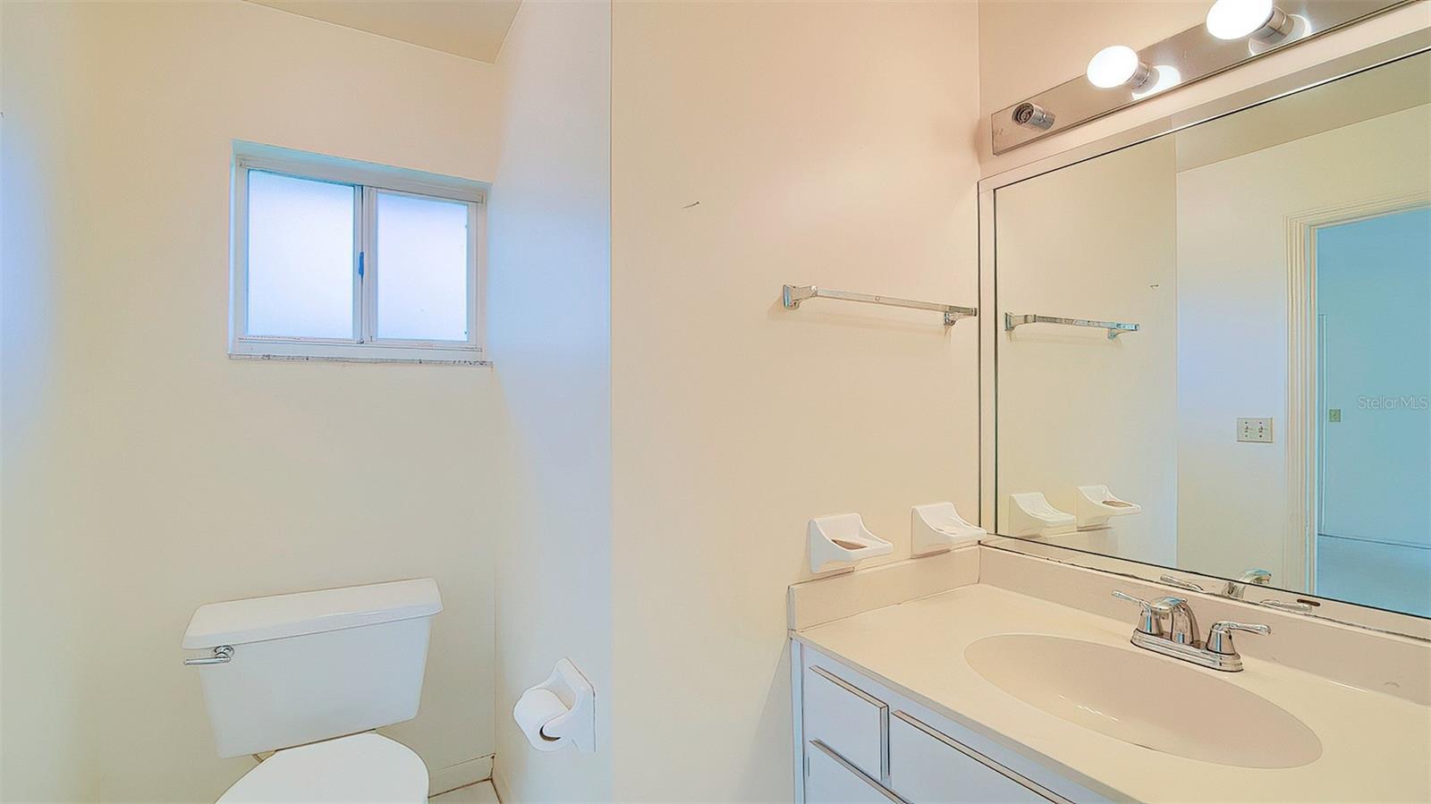 Image 25 of 49 For 610 151st Terrace