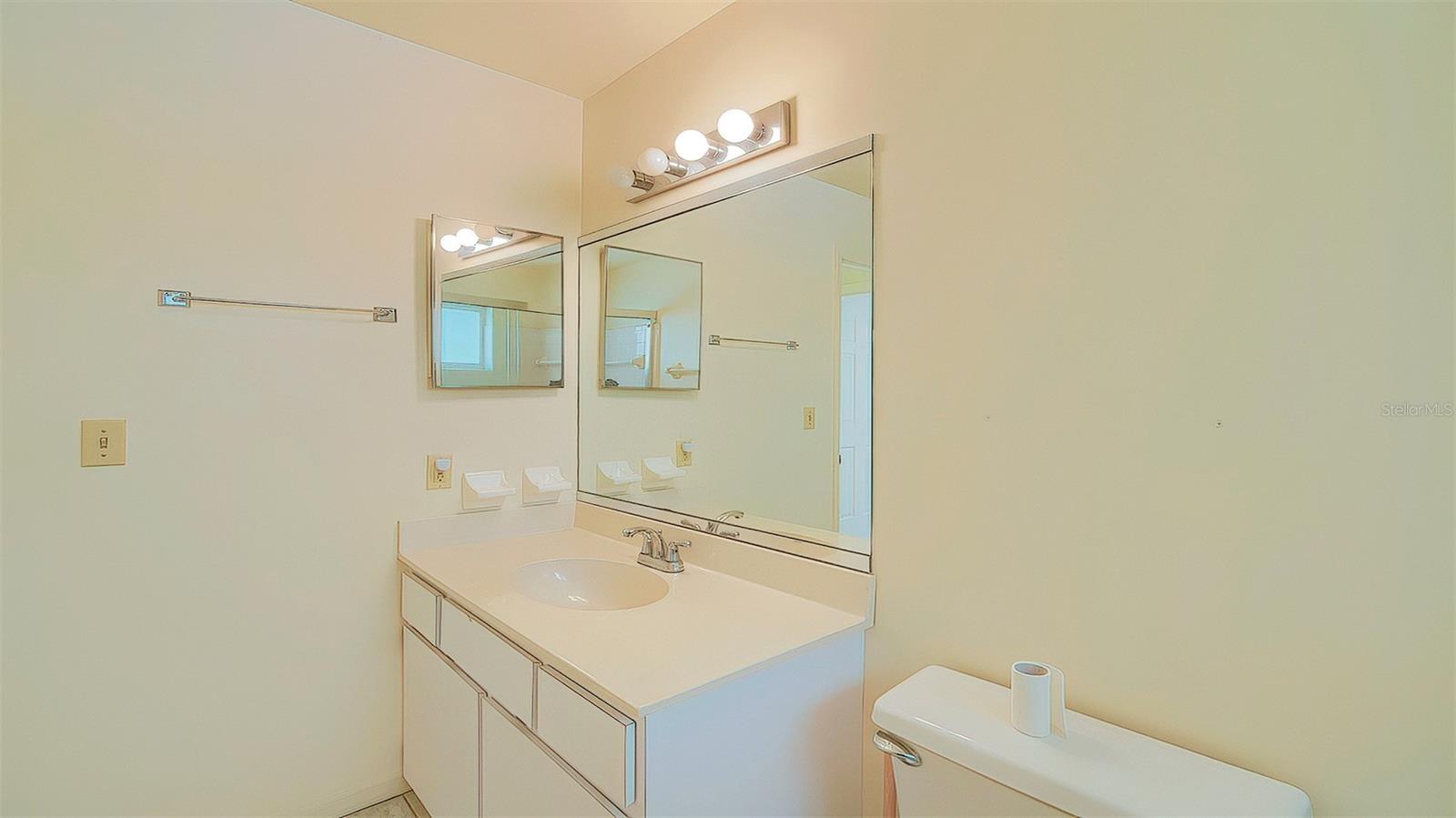 Image 39 of 49 For 610 151st Terrace