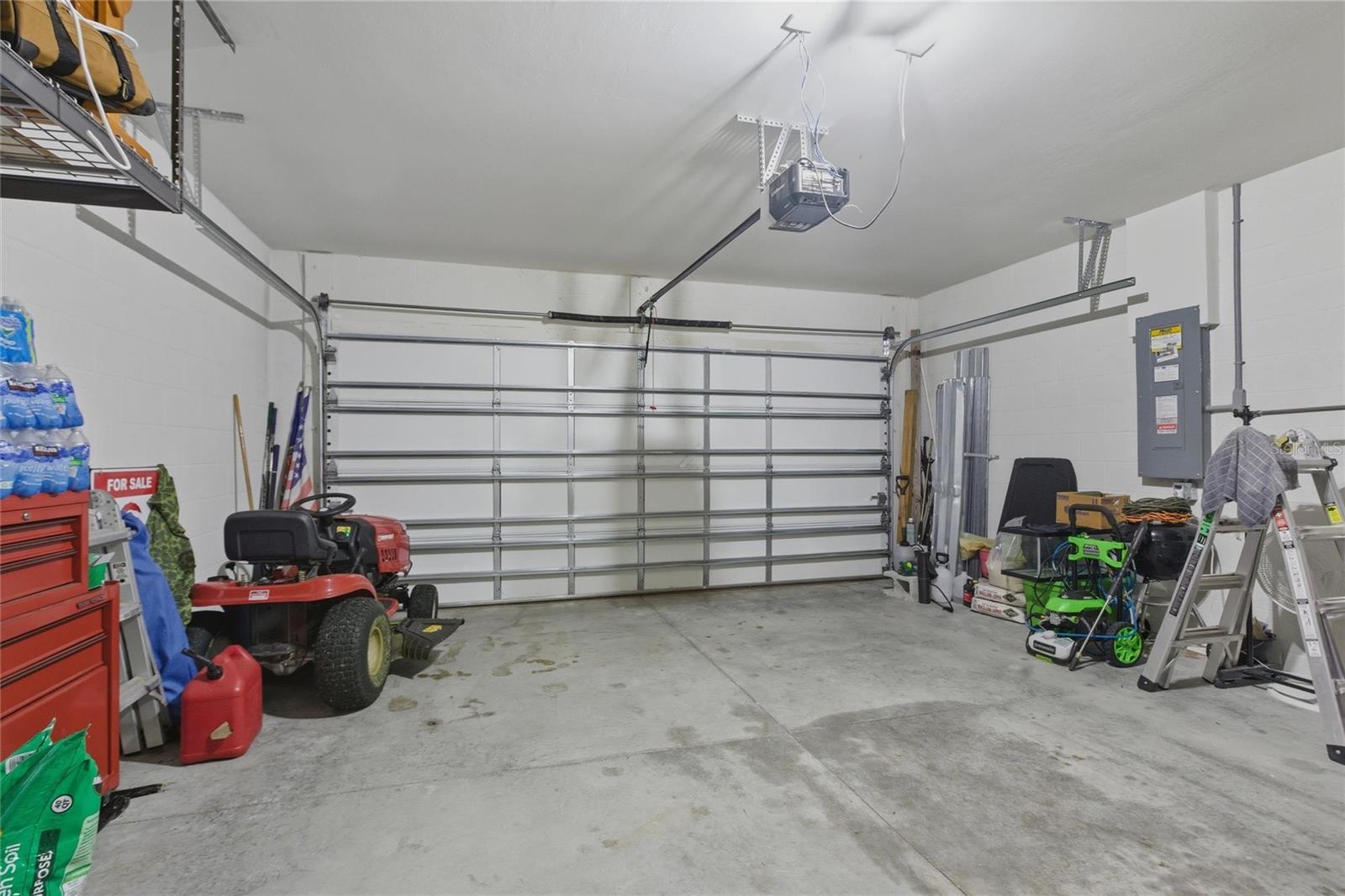 Image 23 of 37 For 314 Van Loon Terrace