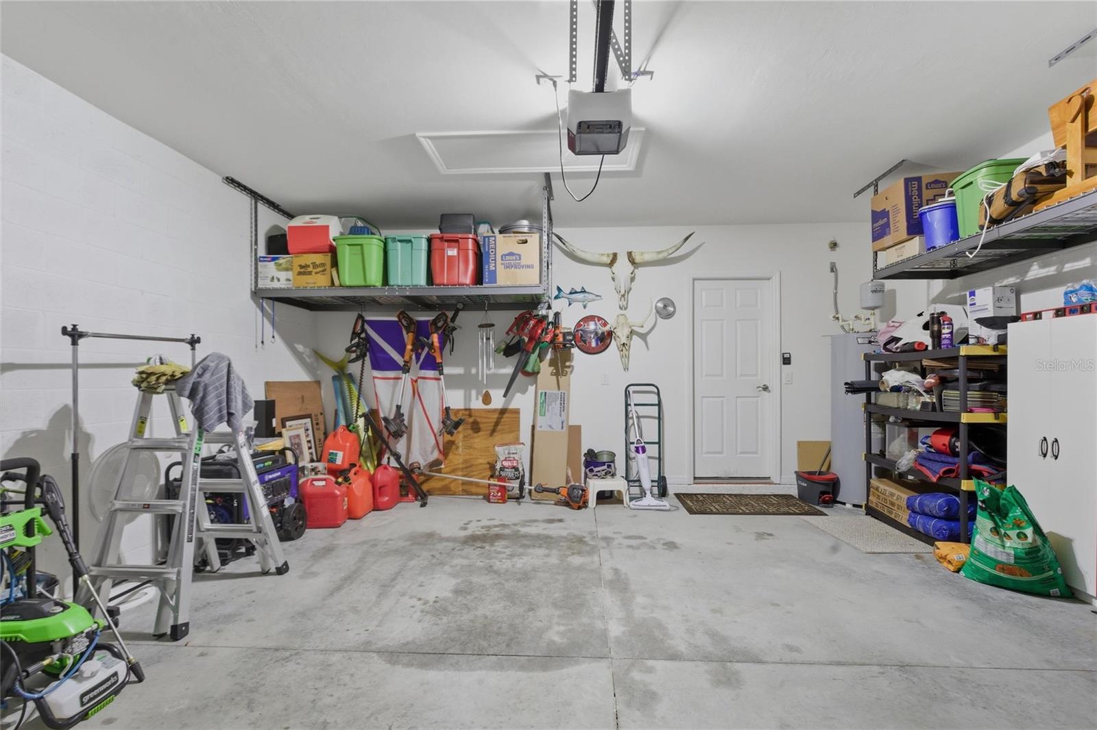 Image 24 of 37 For 314 Van Loon Terrace