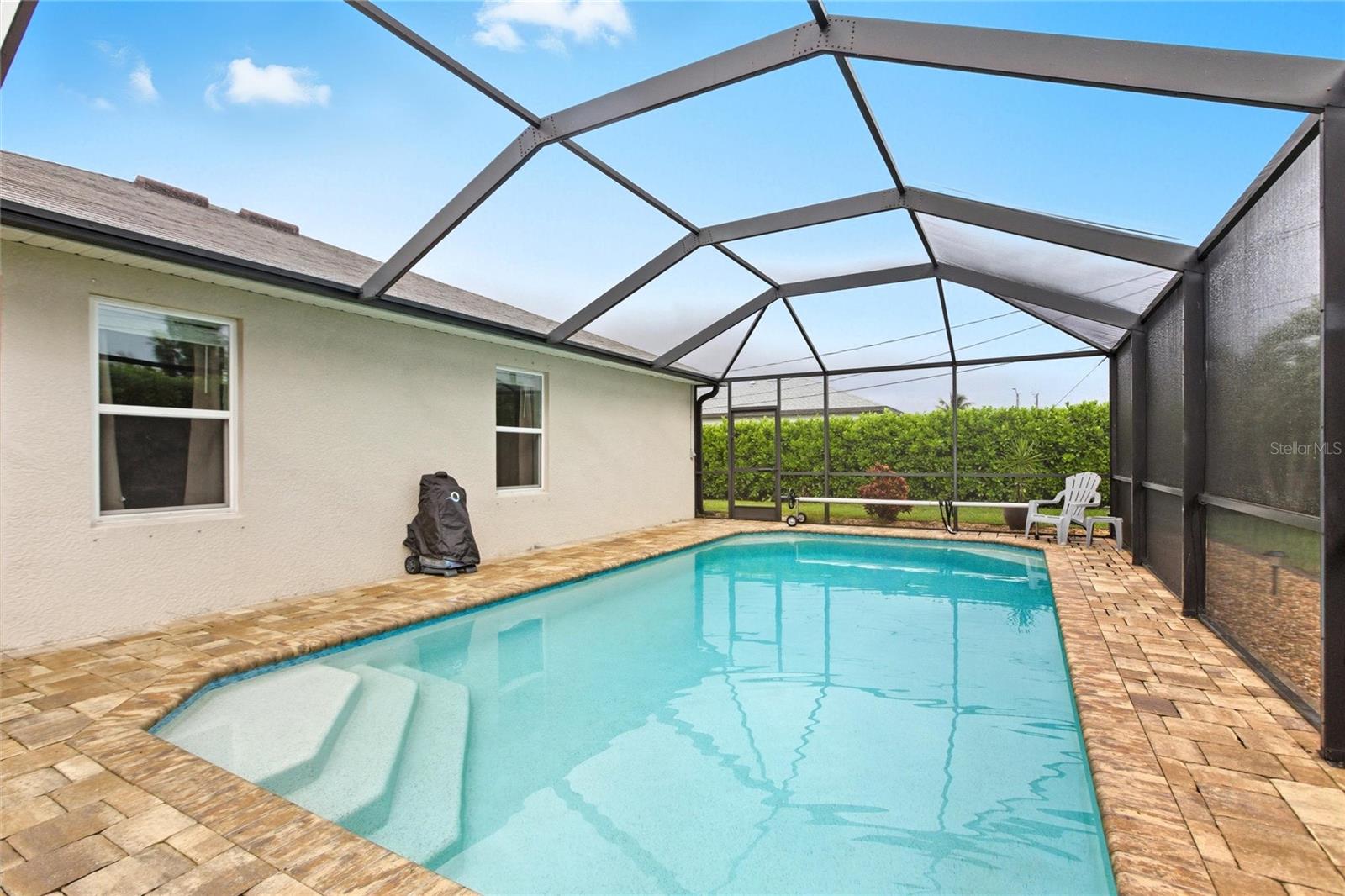 Image 25 of 37 For 314 Van Loon Terrace